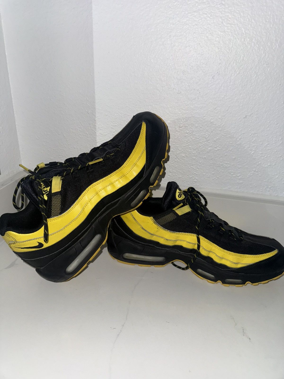 Nike Black And Yellow Air Max 95 Frequency Pack Size US 11.5 / EU 44-45 - 5 Thumbnail