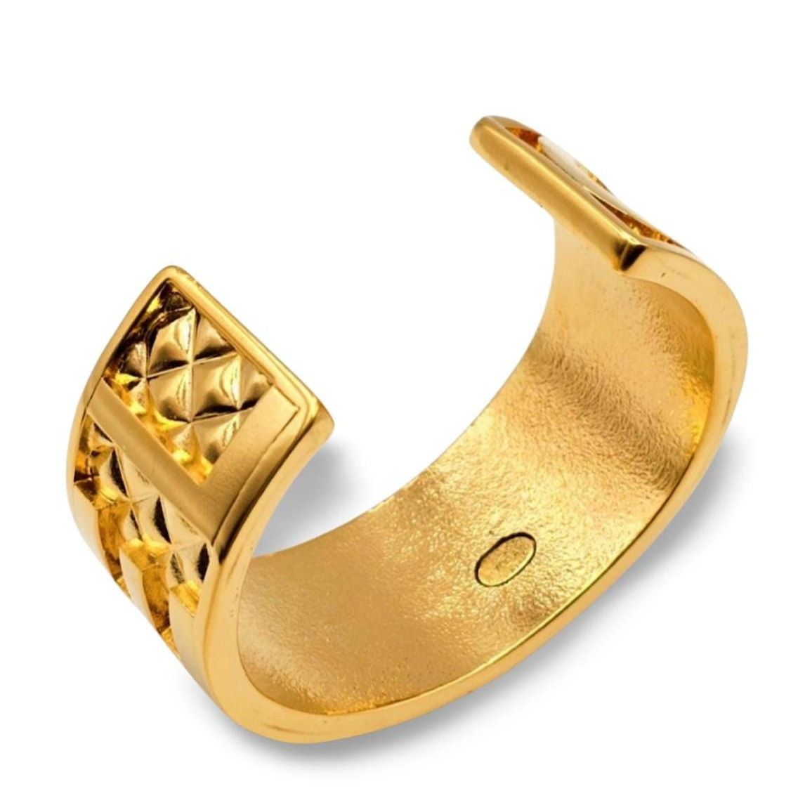 Chanel MINT. Vintage Chanel matelasse golden cuff link bangle Size ONE SIZE - 4 Thumbnail