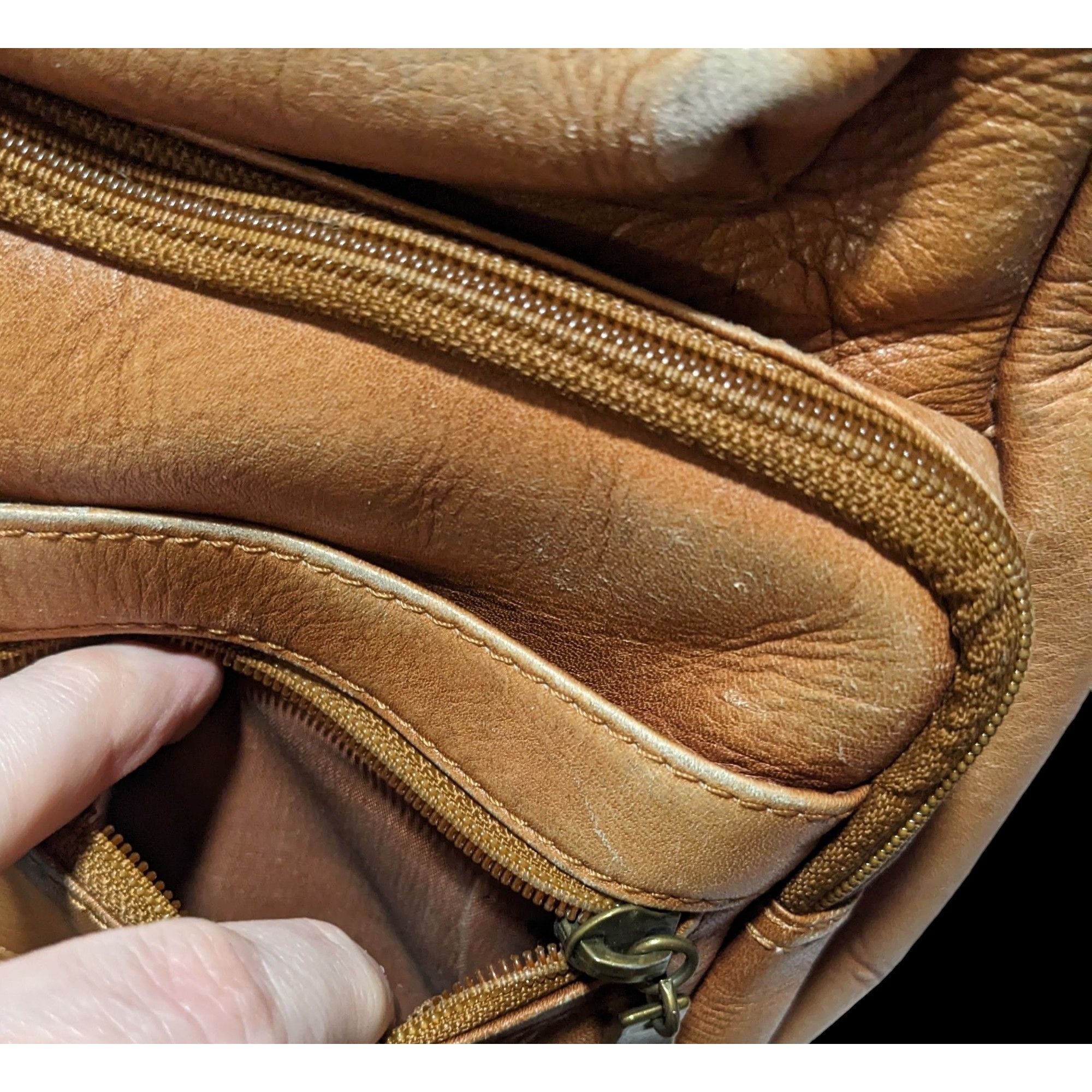 Wilsons Leather Vintage Wilson's Adventure Bound Originals Multi-Pocket Leat Size ONE SIZE - 24 Thumbnail