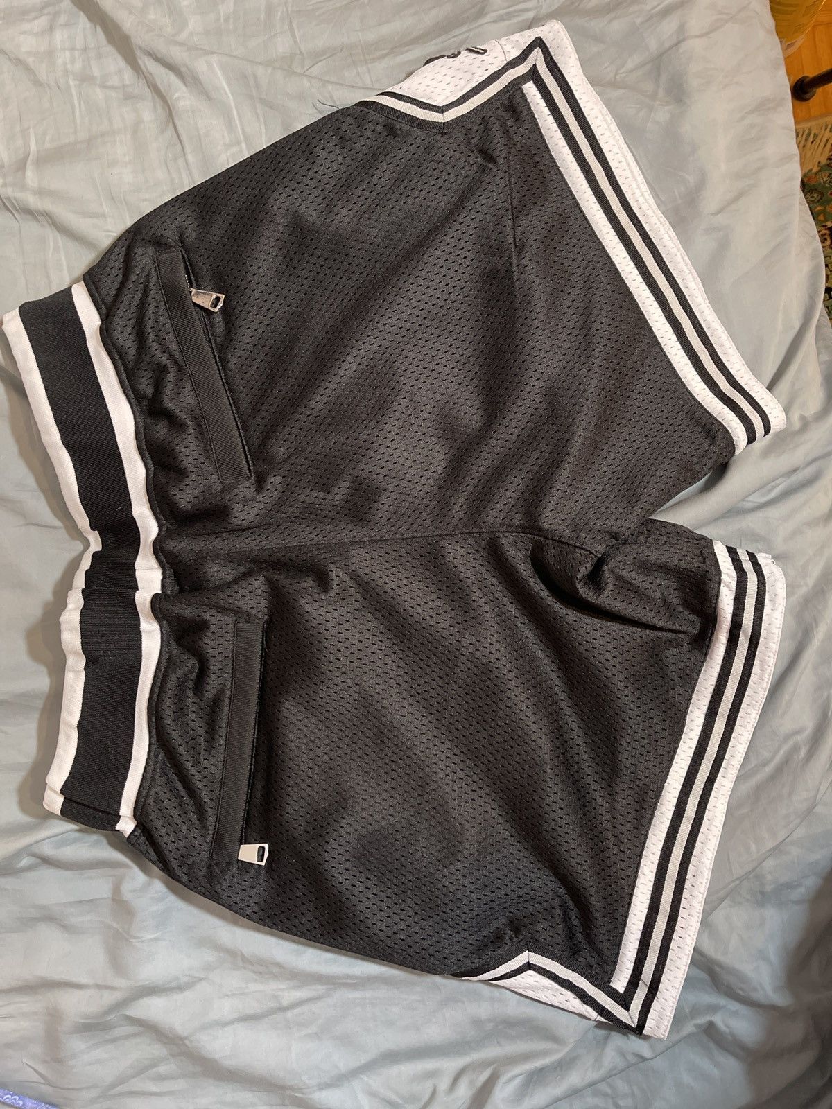 Revenge Revenge Basketball shorts Size US 30 / EU 46 - 2 Thumbnail
