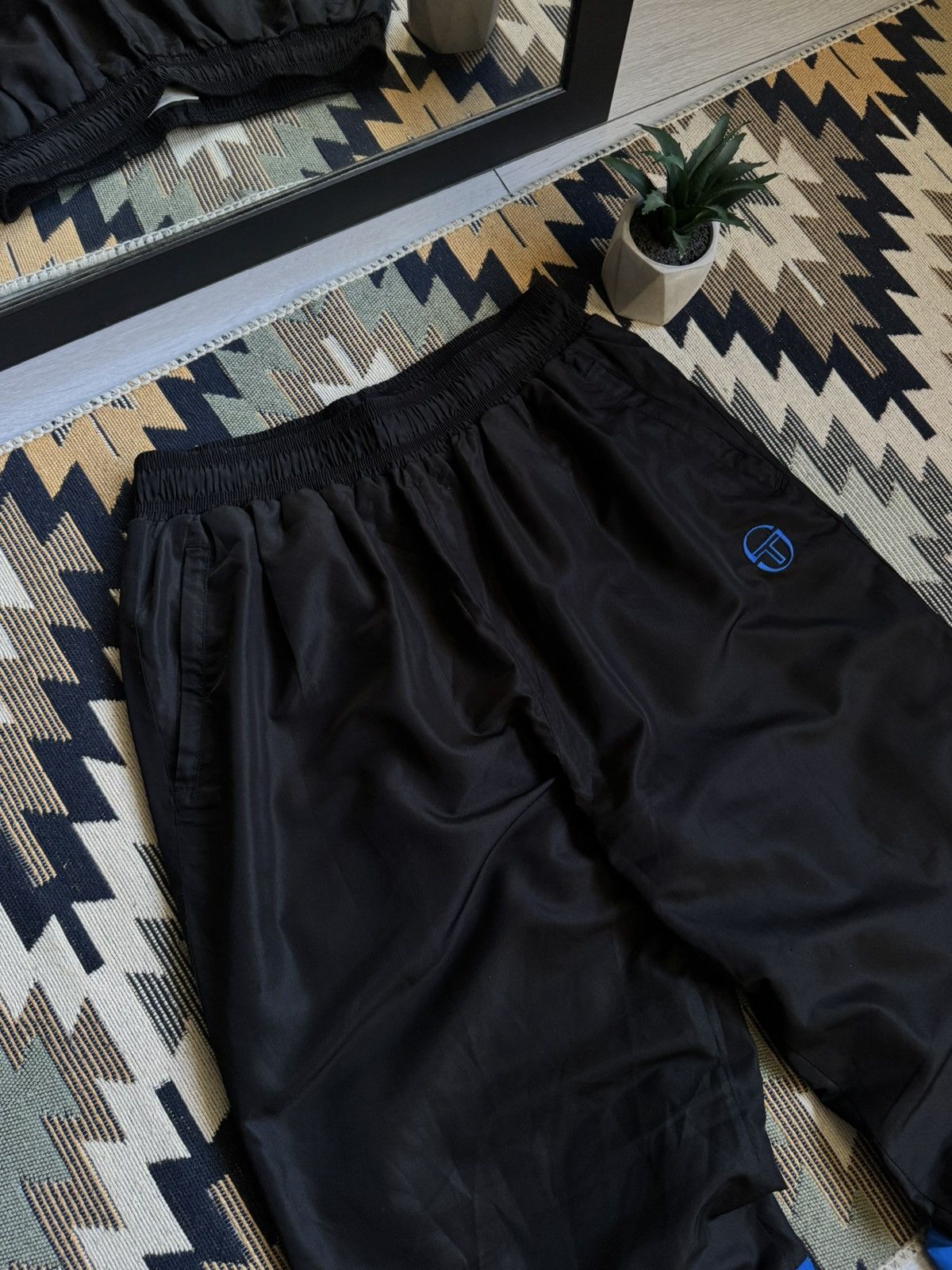 Sergio Tacchini Vintage Sergio Tacchini Nylon Pants Size US 36 / EU 52 - 5 Thumbnail