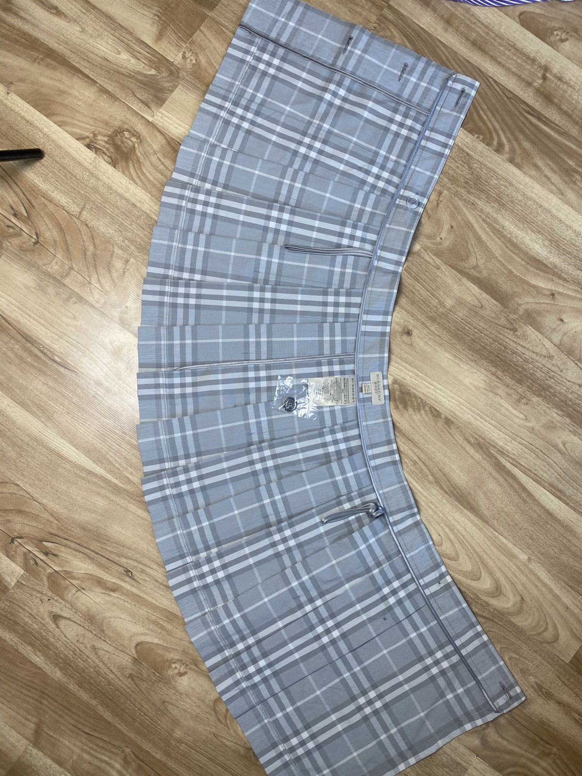 Burberry Rare Burberry Brit Plaid Skirts Luxury style y2k Size 28" / US 6 / IT 42 - 5 Thumbnail