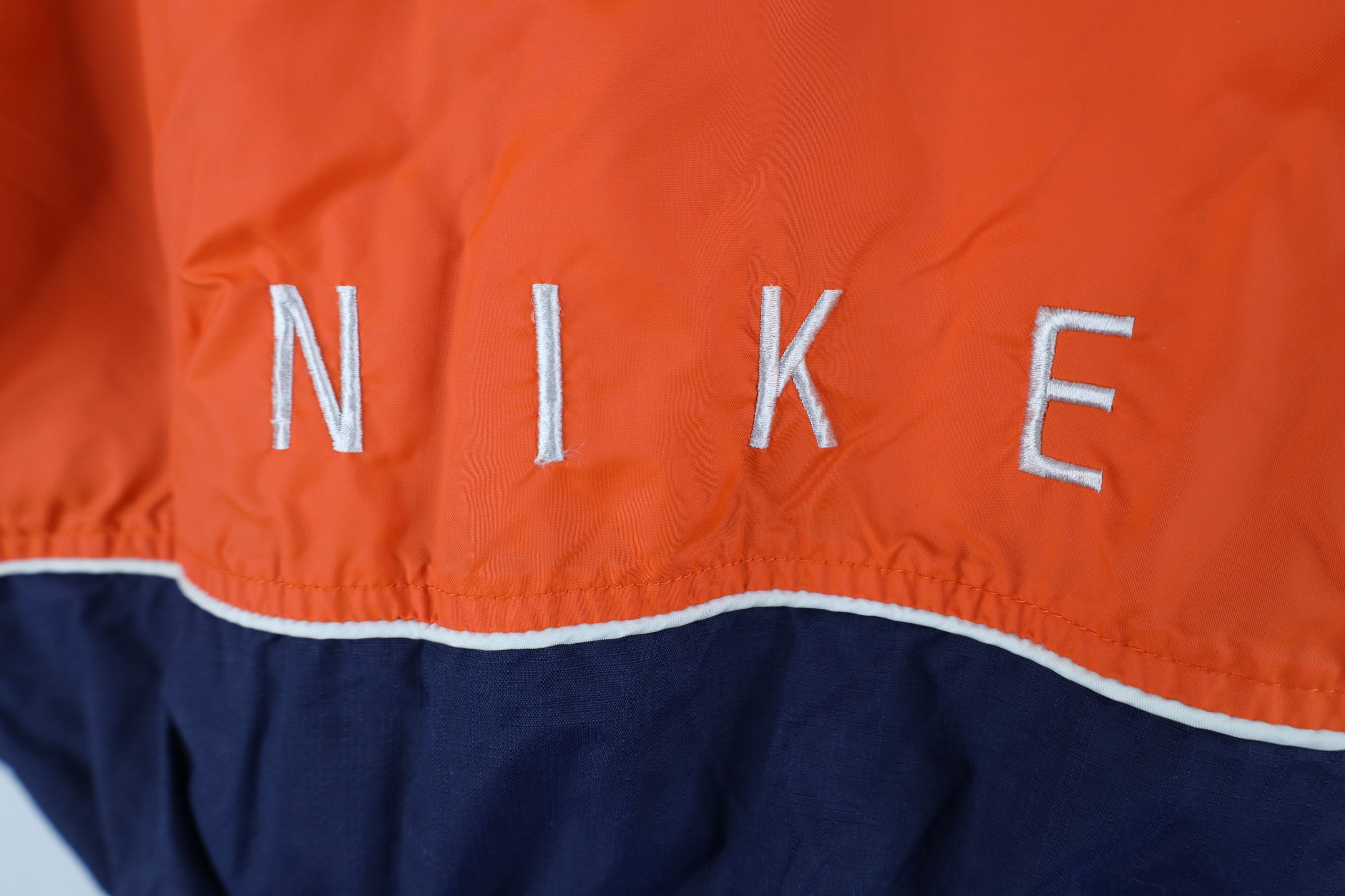 Nike Vintage 90s Nike Center Swoosh Lined Windbreaker Jacket Size S / US 4 / IT 40 - 12 Thumbnail