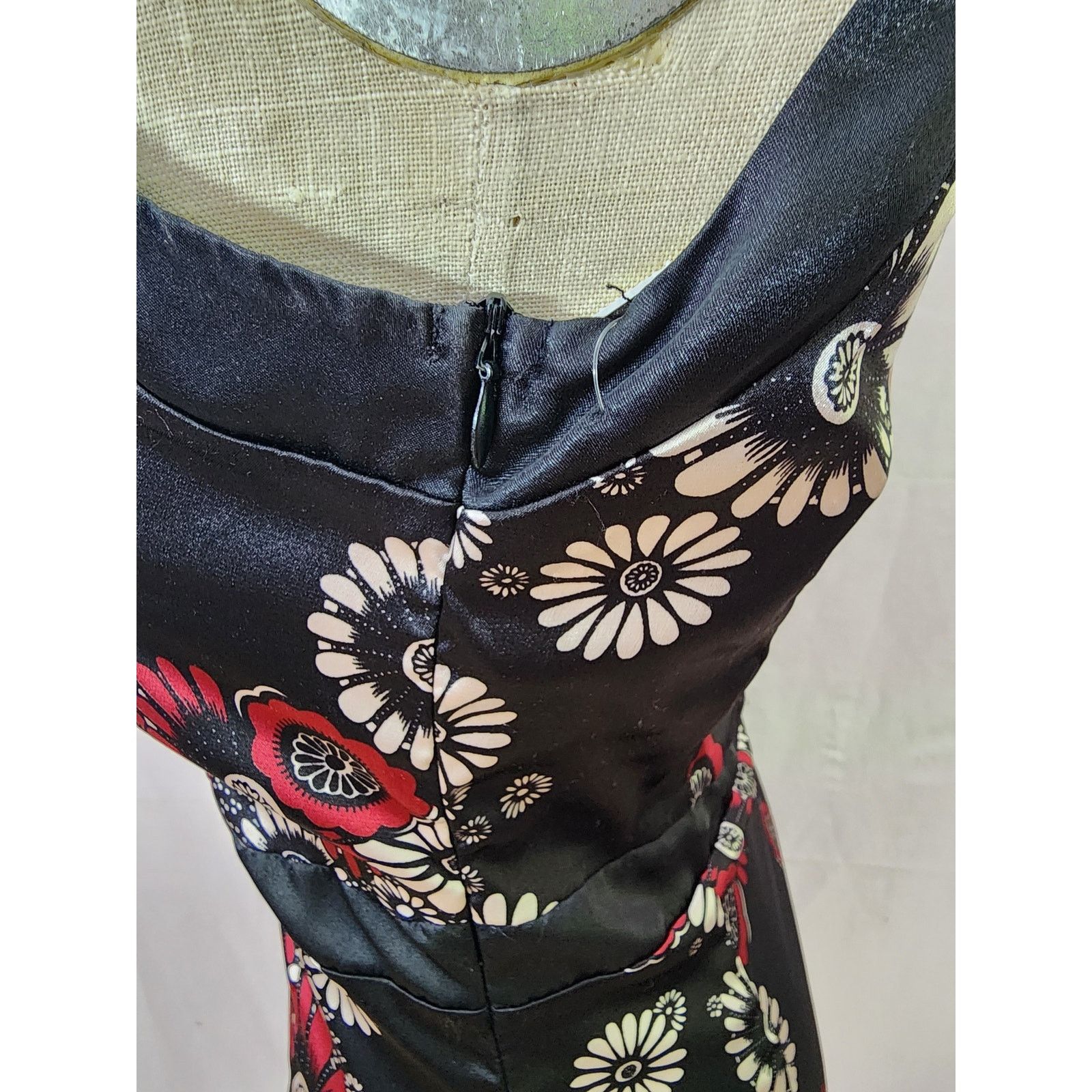 Forever 21 Forever Womens Chinese Style Black Sleeveless Dress Size S Size S / US 4 / IT 40 - 5 Thumbnail