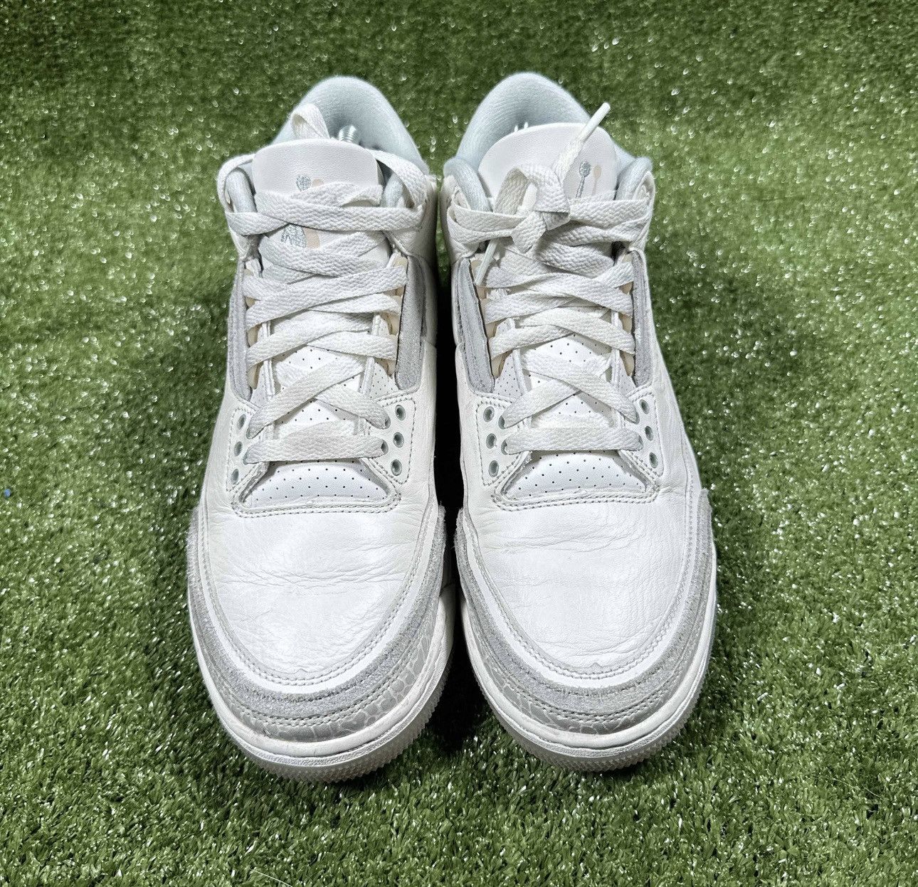 Jordan Brand Air Jordan 3 Retro ‘Ivory’ Size US 8 / EU 41 - 3 Thumbnail