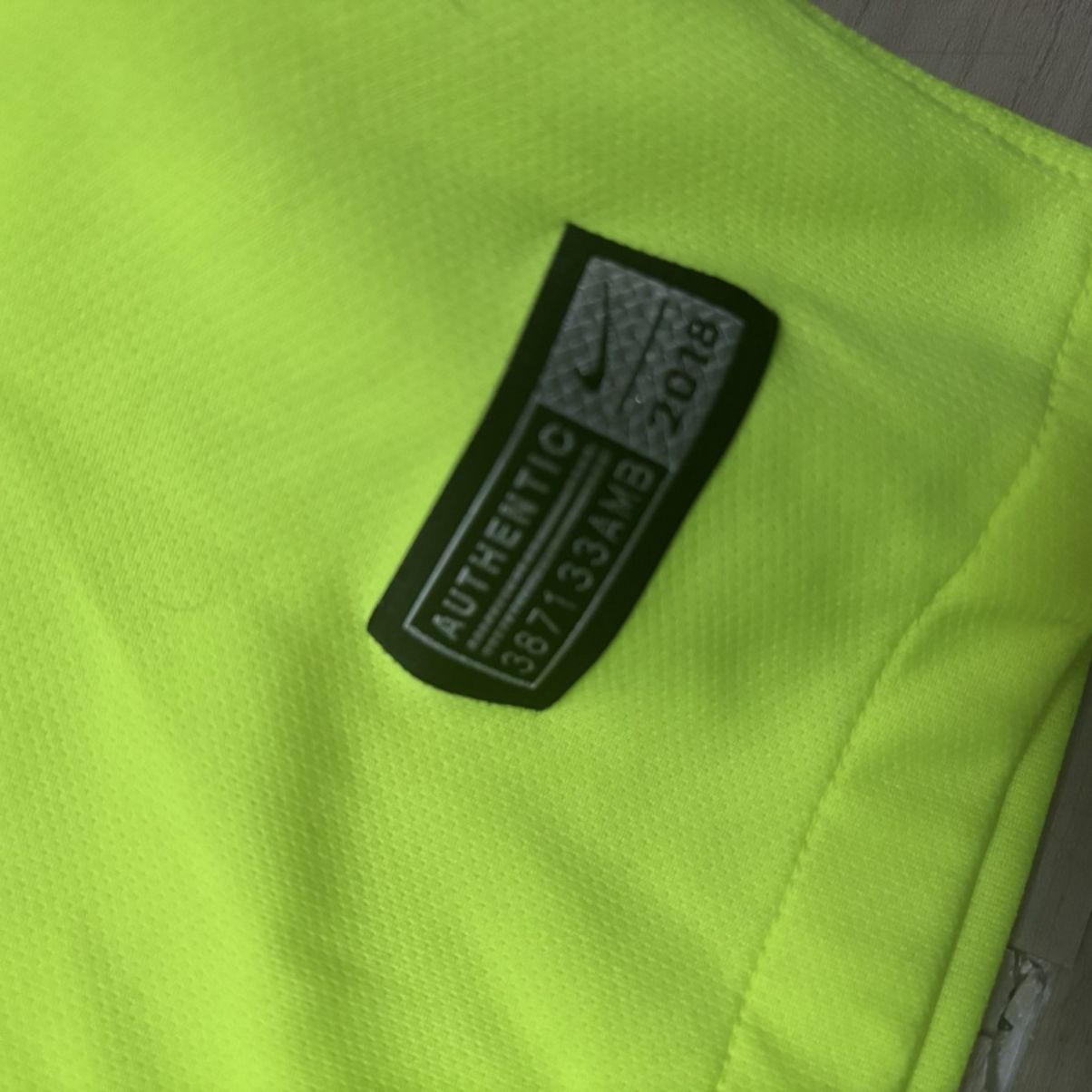 Nike Nike FC Barcelona 18/19 Third Kit Size US M / EU 48-50 / 2 - 4 Thumbnail