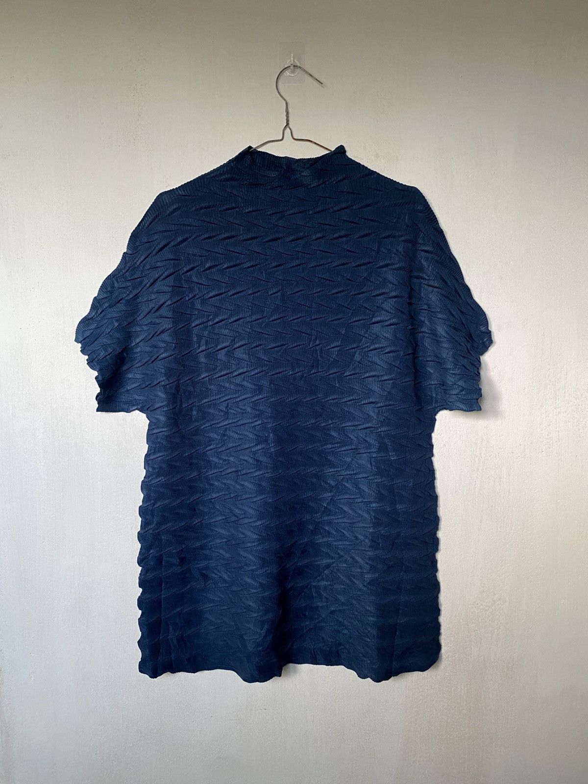 Issey Miyake × Japanese Brand × Yohji Yamamoto Pleatsme Pleated Neck Top Issey Style Size ONE SIZE - 1 Thumbnail
