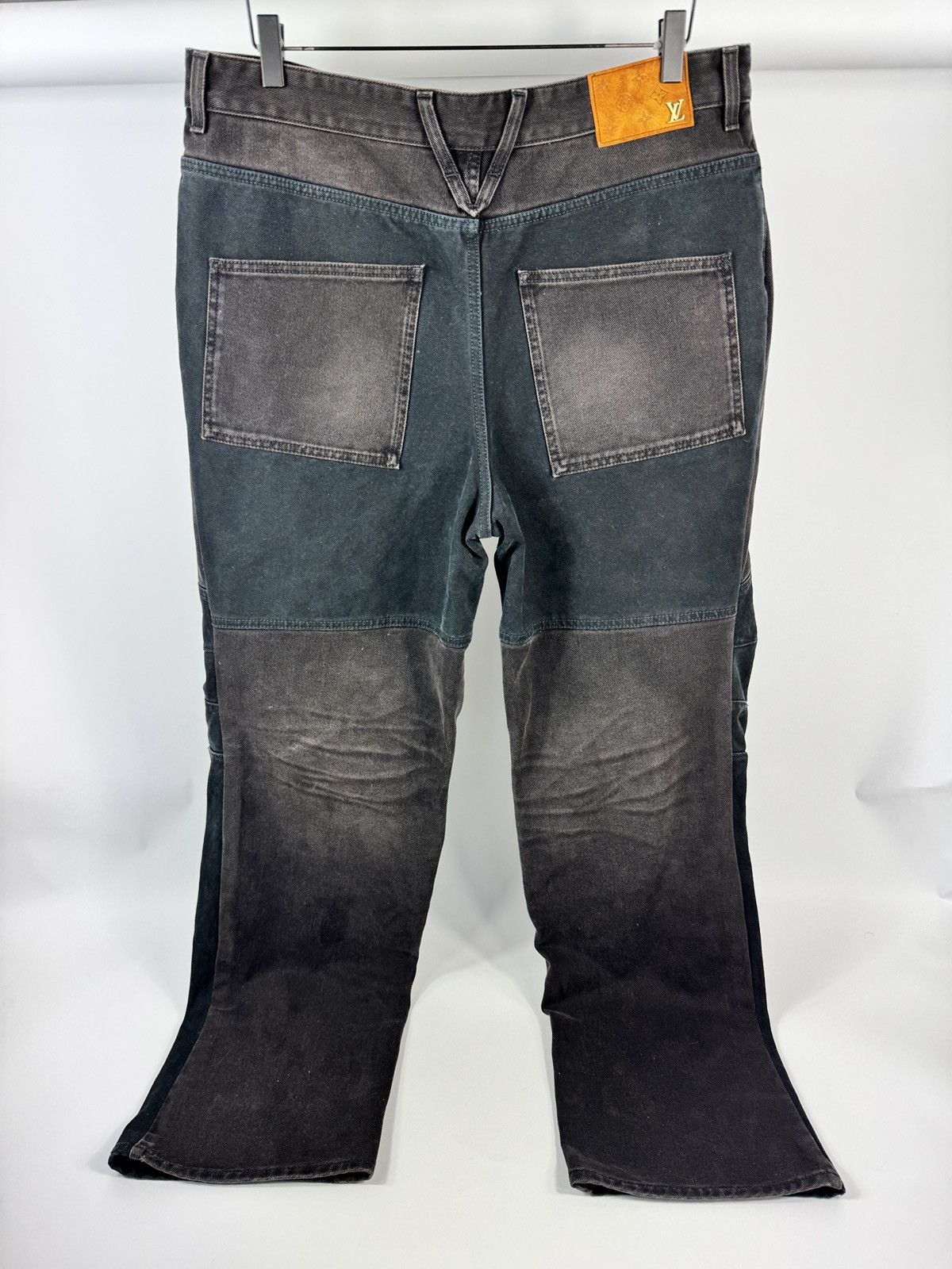 Louis Vuitton DENIM WORKWEAR TROUSERS 1AFACV Size US 36 / EU 52 - 3 Thumbnail