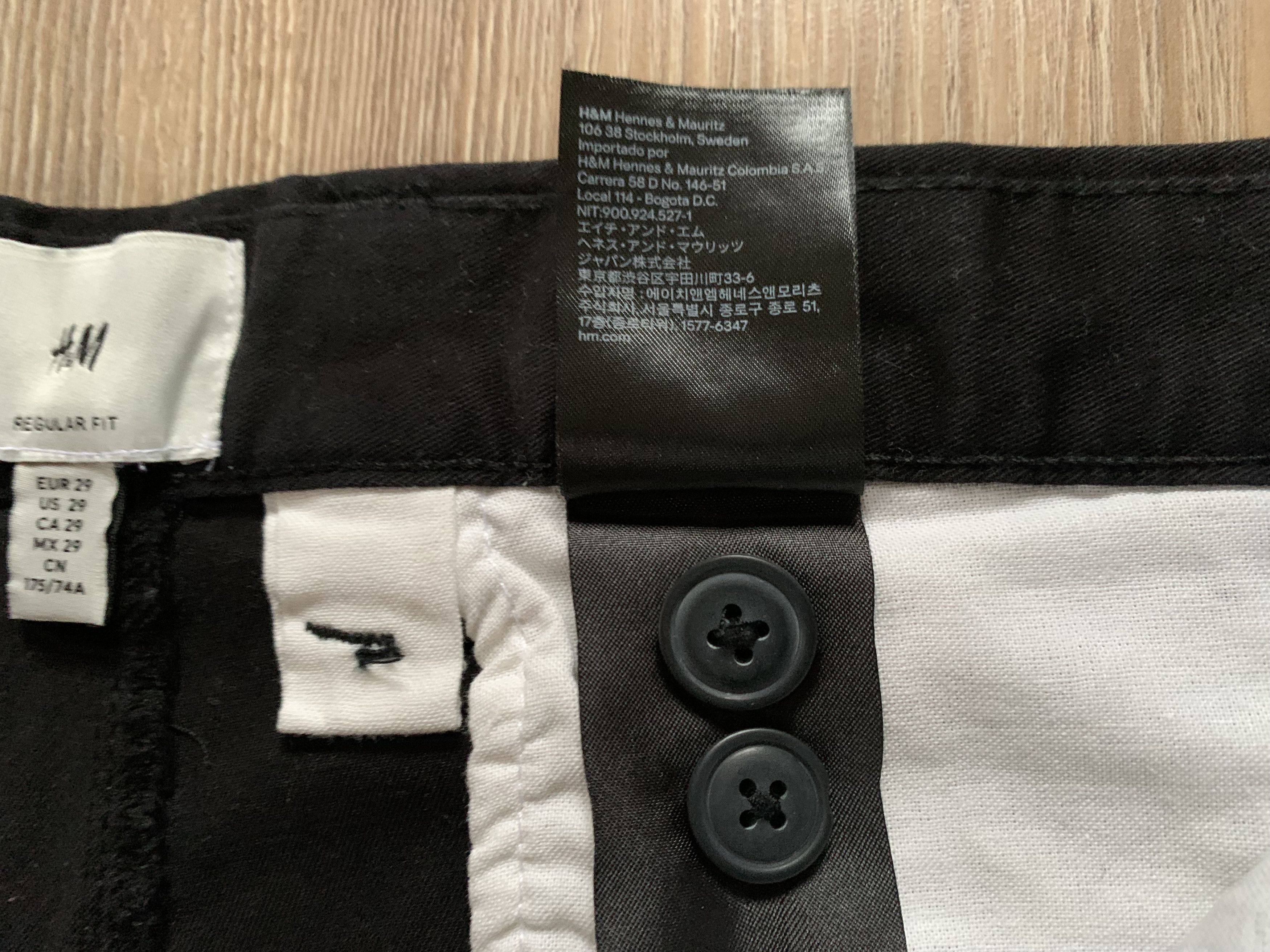 H&M H&M Regular Fit Black Pants Size US 29 - 9 Thumbnail