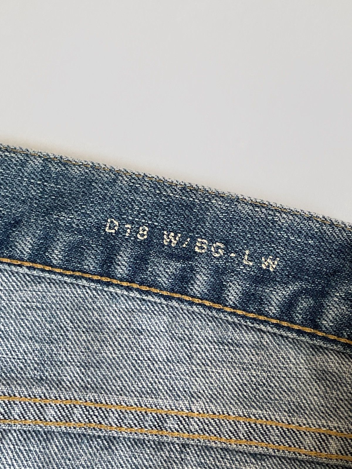 Saint Laurent Paris Saint Laurent Paris distressed denim pants Made in Japan Size 27" / US 4 / IT 40 - 7 Thumbnail