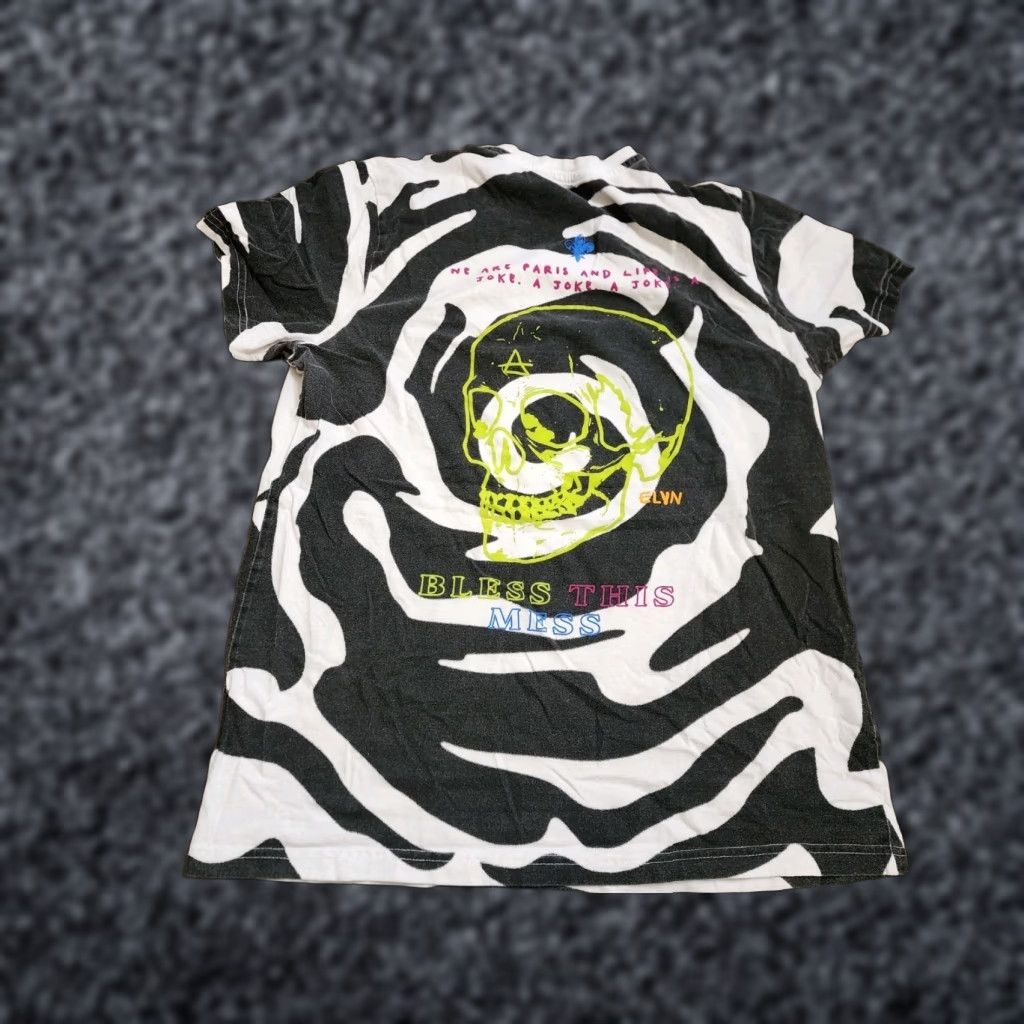 Eleven Paris VINTAGE Eleven Paris Bless This Mess Graphic T-Shirt Skull Print White M Mens Shirt Adult Medium White Skull Print Graphic T-Shirt 90s Mens Size US M / EU 48-50 / 2 - 1 Thumbnail