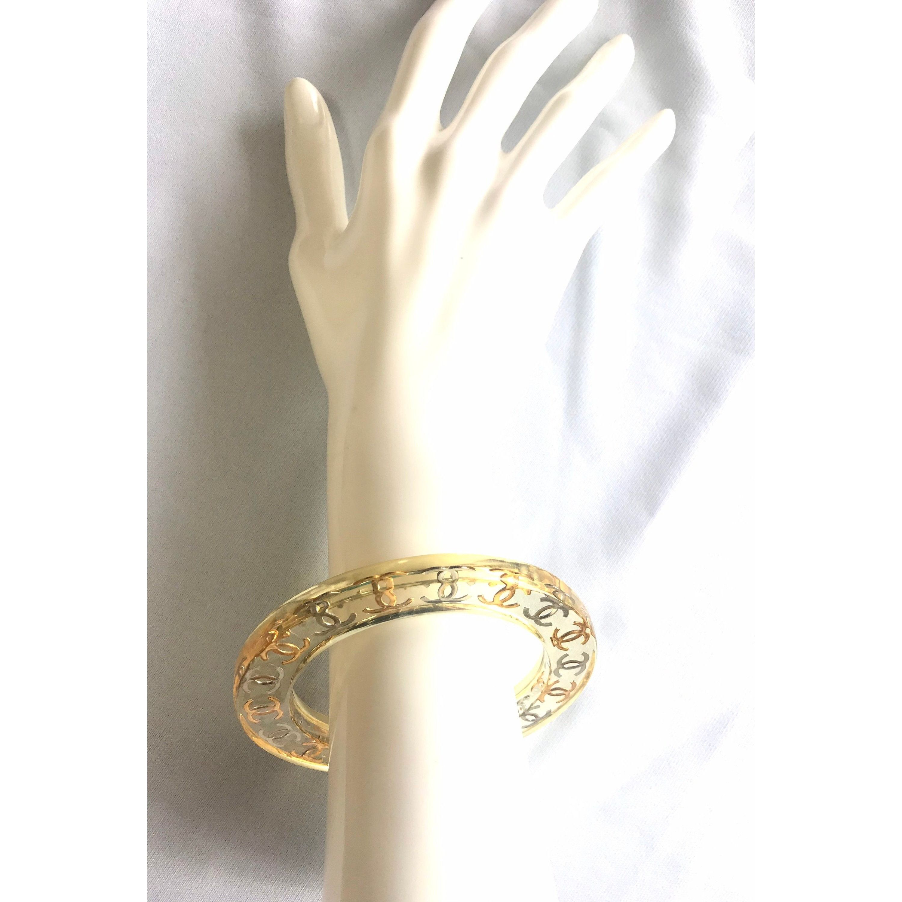 Chanel Vintage CHANEL resin bangle with gold and silver CC Size ONE SIZE - 8 Thumbnail