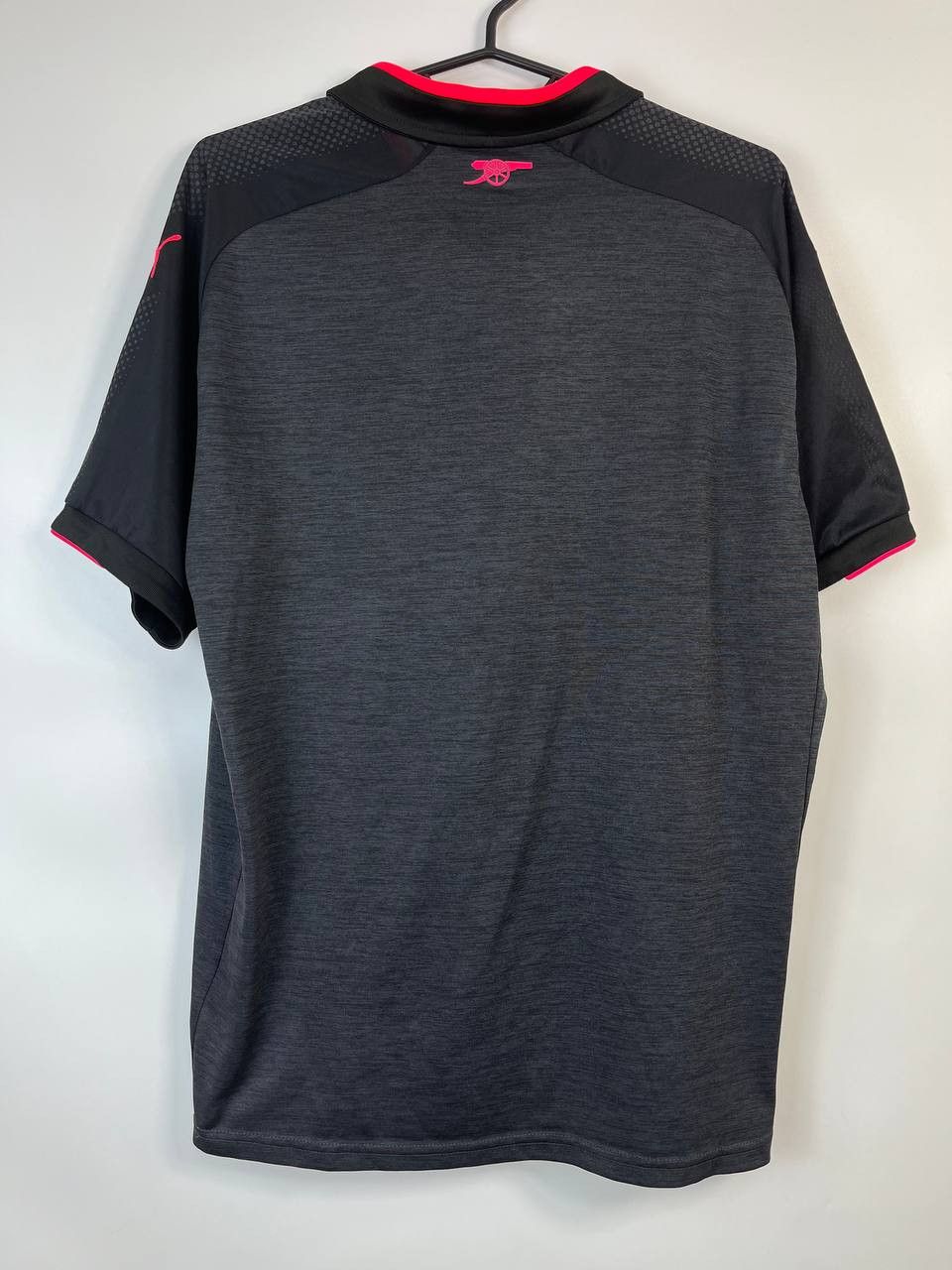 Puma ARSENAL 2017 2018 AWAY SHIRT PUMA SOCCER JERSEY SIZE L Size US L / EU 52-54 / 3 - 4 Thumbnail