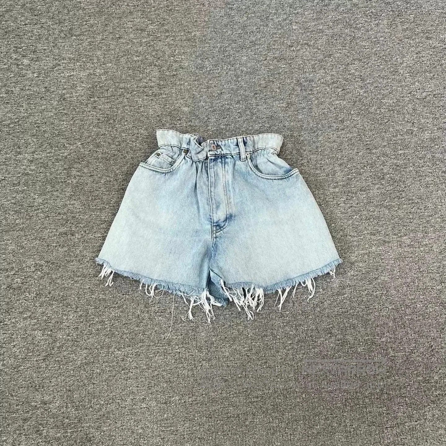 Miu Miu Miu Miu 22SS Denim Shorts. Size 27" / US 4 / IT 40 - 1 Thumbnail