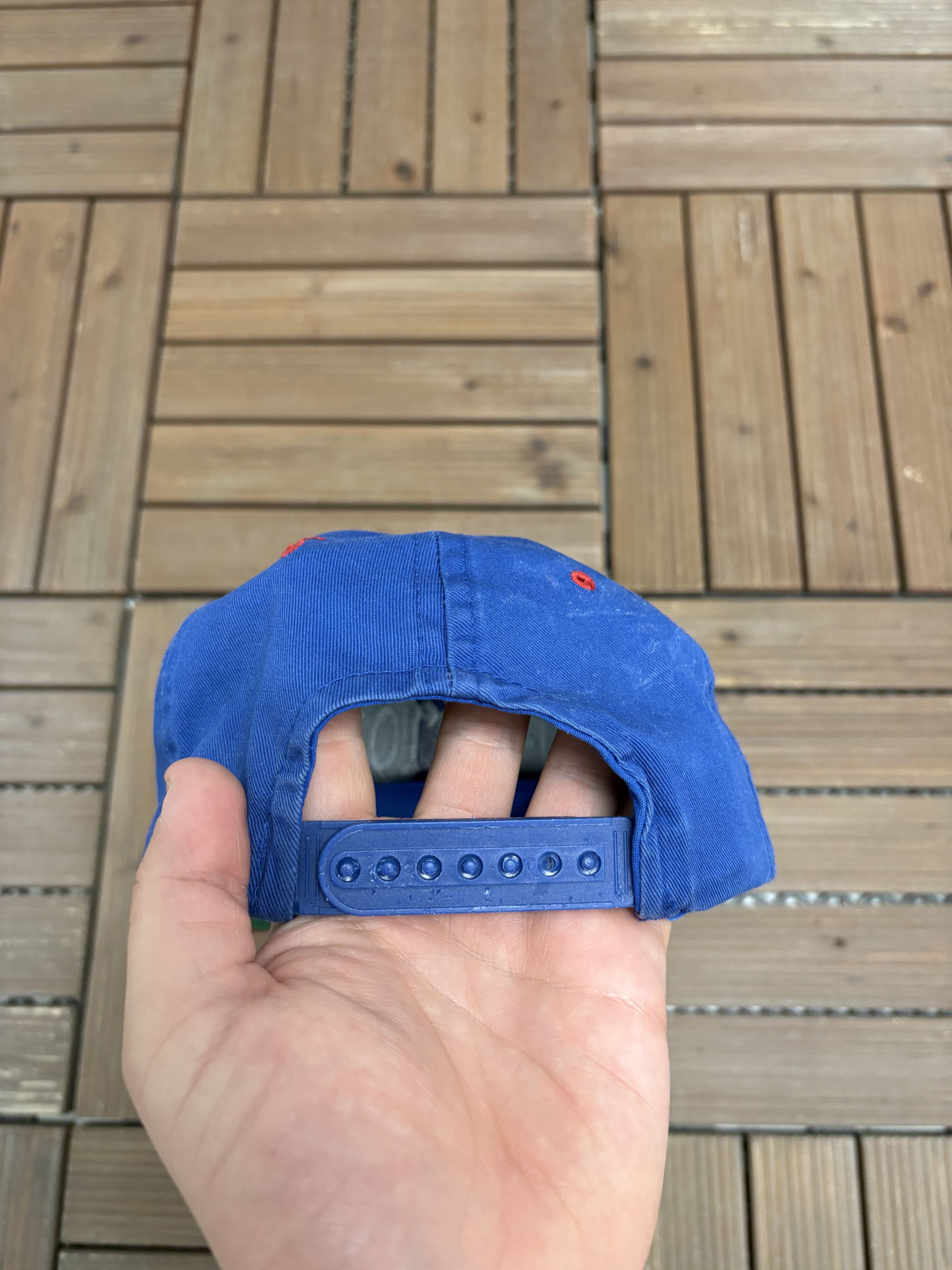 Vintage New England Patriots Embroidered Vintage Blue Snap Back Hat Size ONE SIZE - 5 Thumbnail