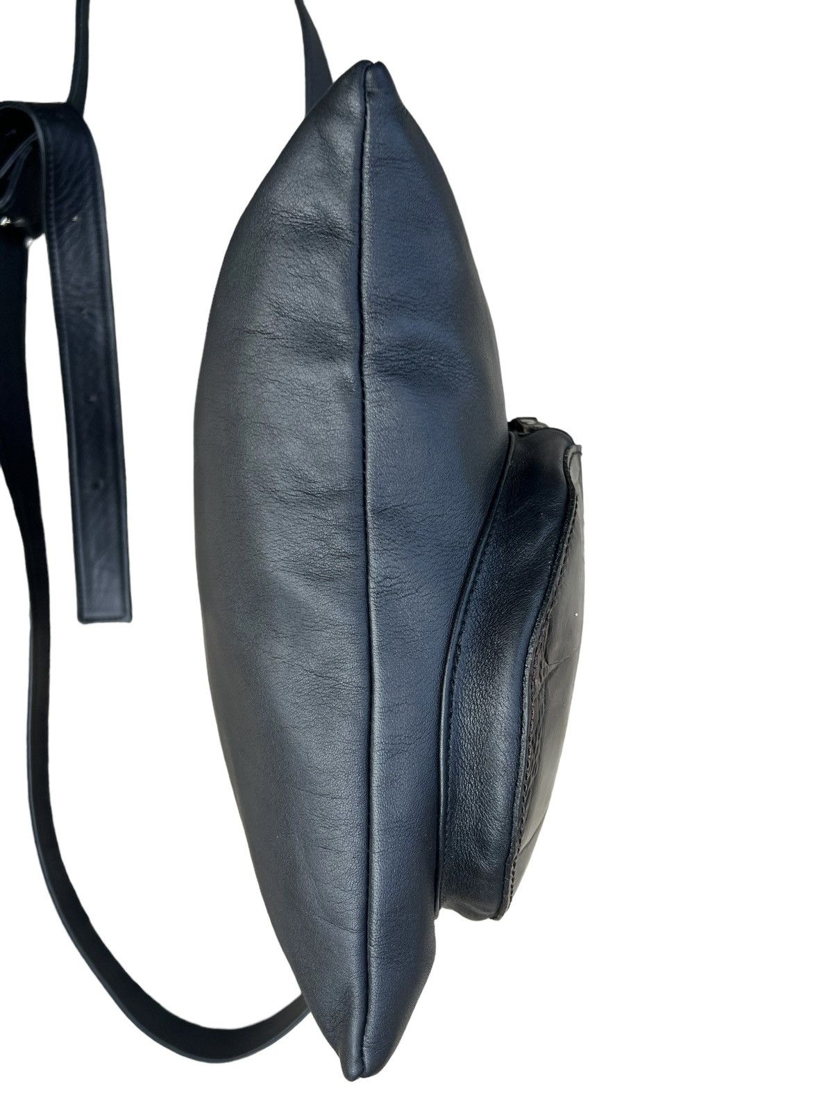 Leather Vintage Lily Japan Cargo Leather Bag Size ONE SIZE - 17 Thumbnail