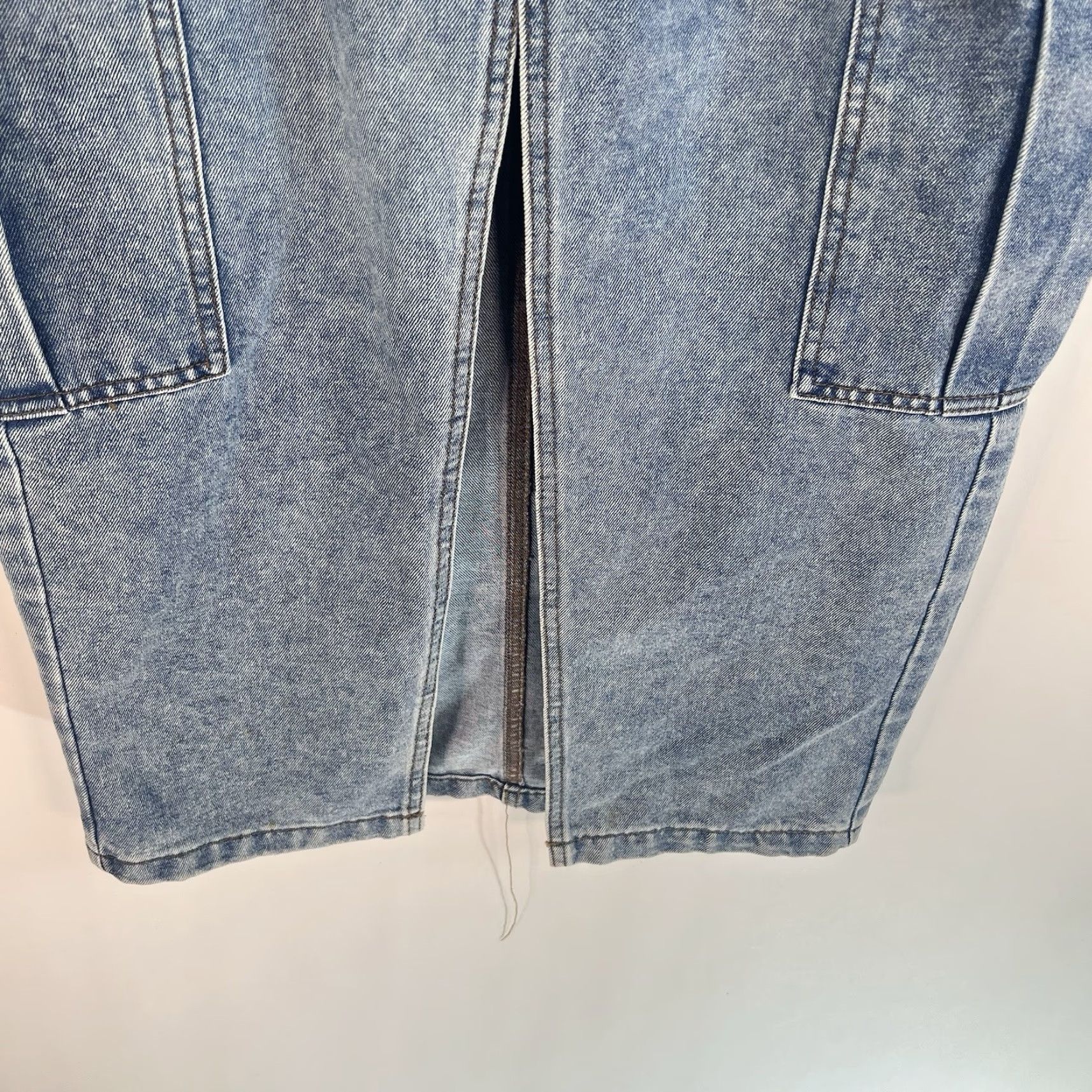 Vintage VINTAGE Love Fire Denim Maxi Skirt Womens Size 3 Blue Solid Festival Grunge Size 26" / US 2 / IT 38 - 4 Thumbnail