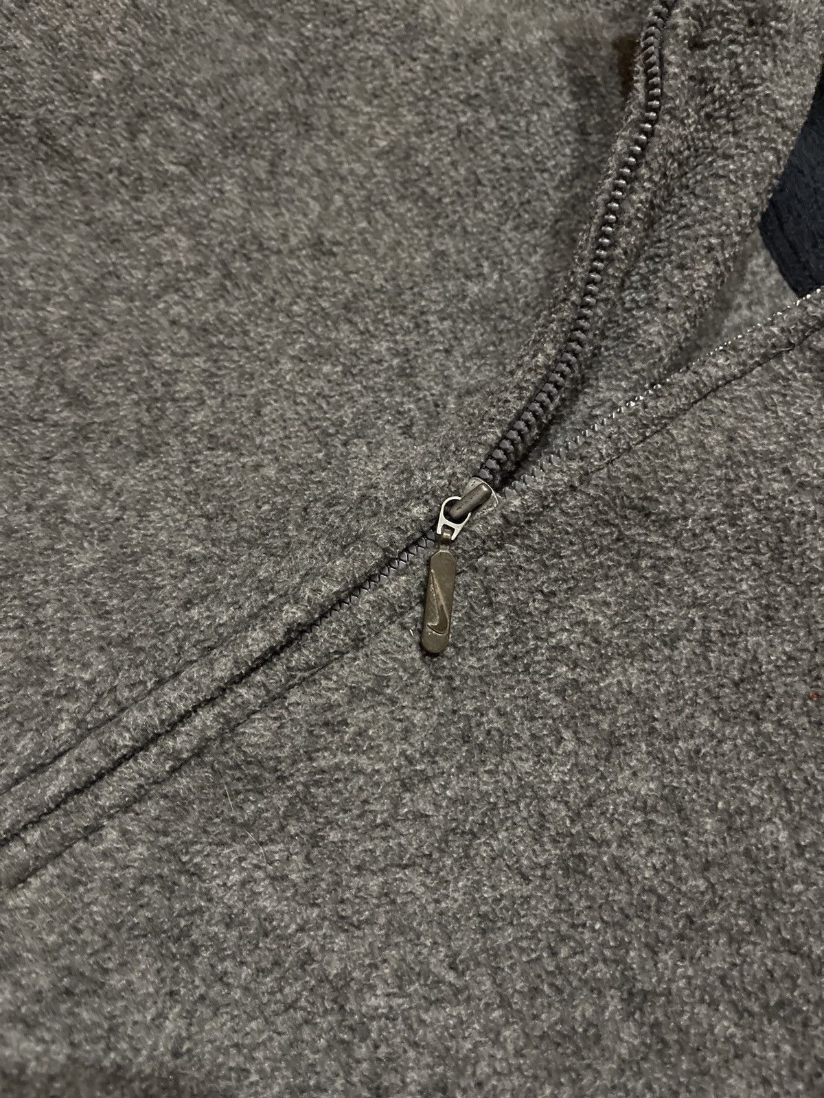 Nike × Vintage 90s Vintage Nike Fleece Mini Zip Retro Sweatshirt Swoosh Log Size US M / EU 48-50 / 2 - 6 Thumbnail