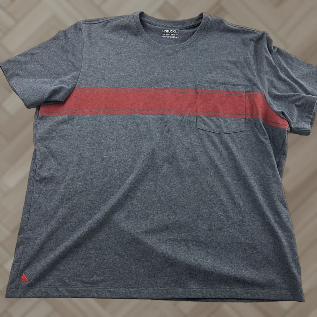 UNTUCKit UNTUCKit Roco Short Sleeve Pocket T Shirt Men's 3XL Blue Red Size US XXL / EU 58 / 5 - 1 Thumbnail