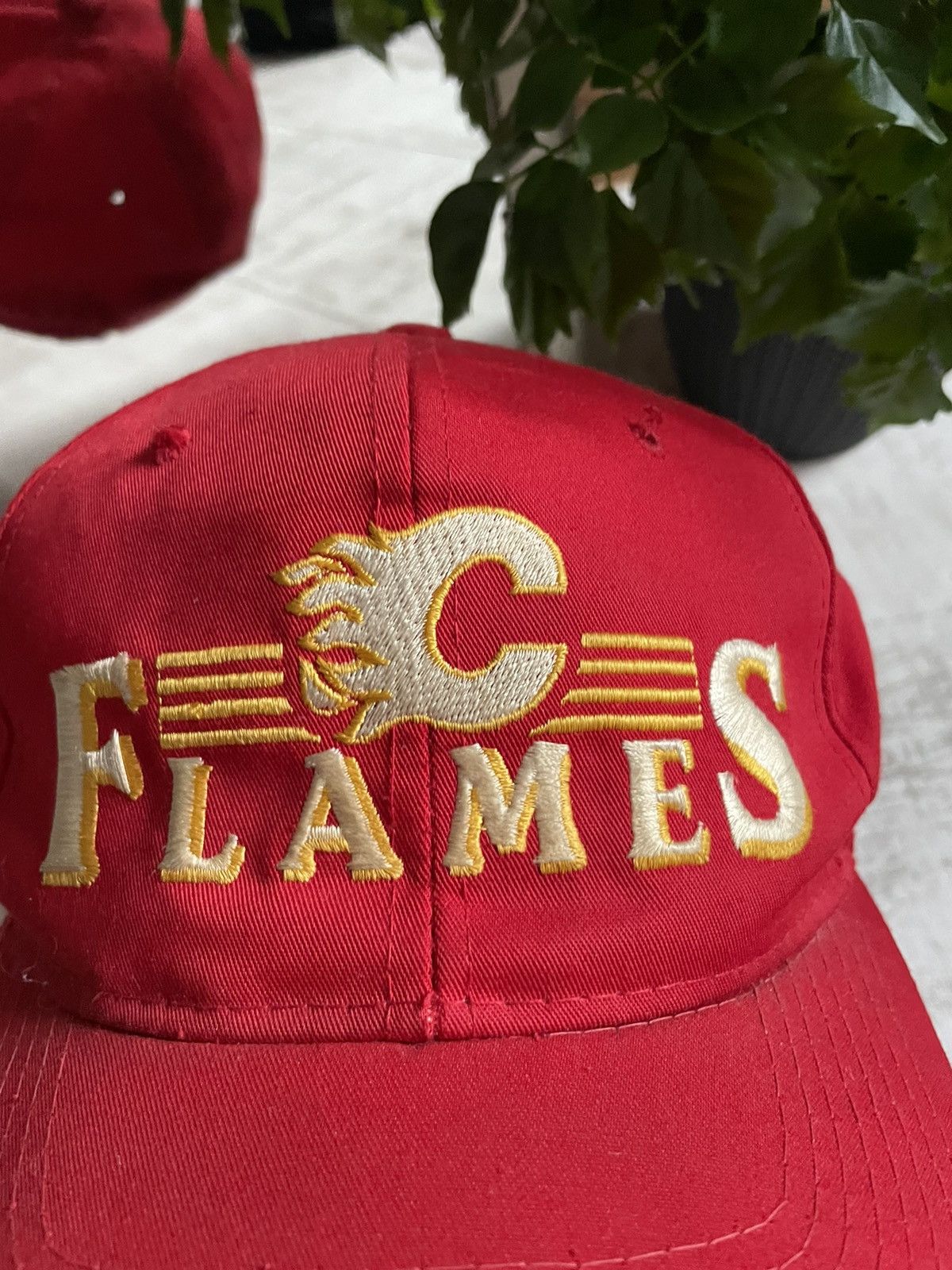 NHL × Vintage Vintage 90’s Calgary Flames NHL Hats Cap Sportwear Size ONE SIZE - 3 Thumbnail