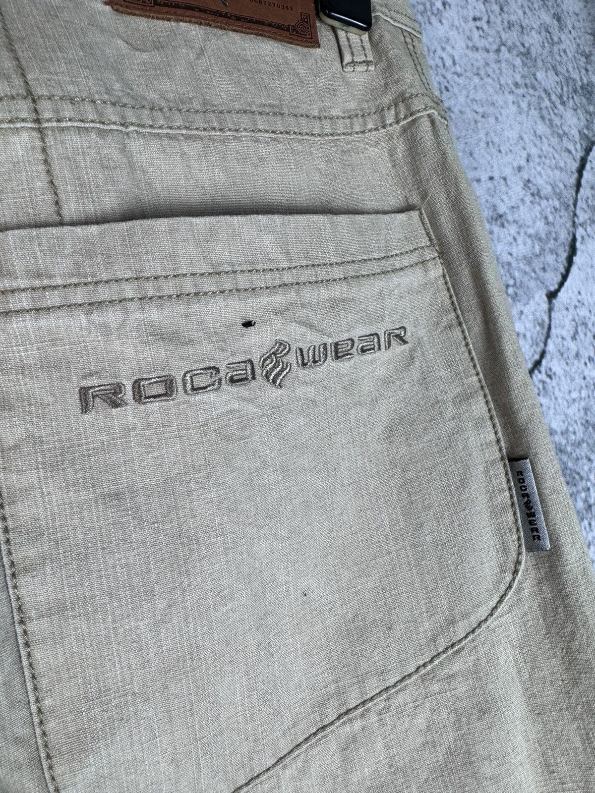 Sean John Crazy Vintage Y2K Rocawear embroidered baggy jeans Size US 36 / EU 52 - 4 Thumbnail