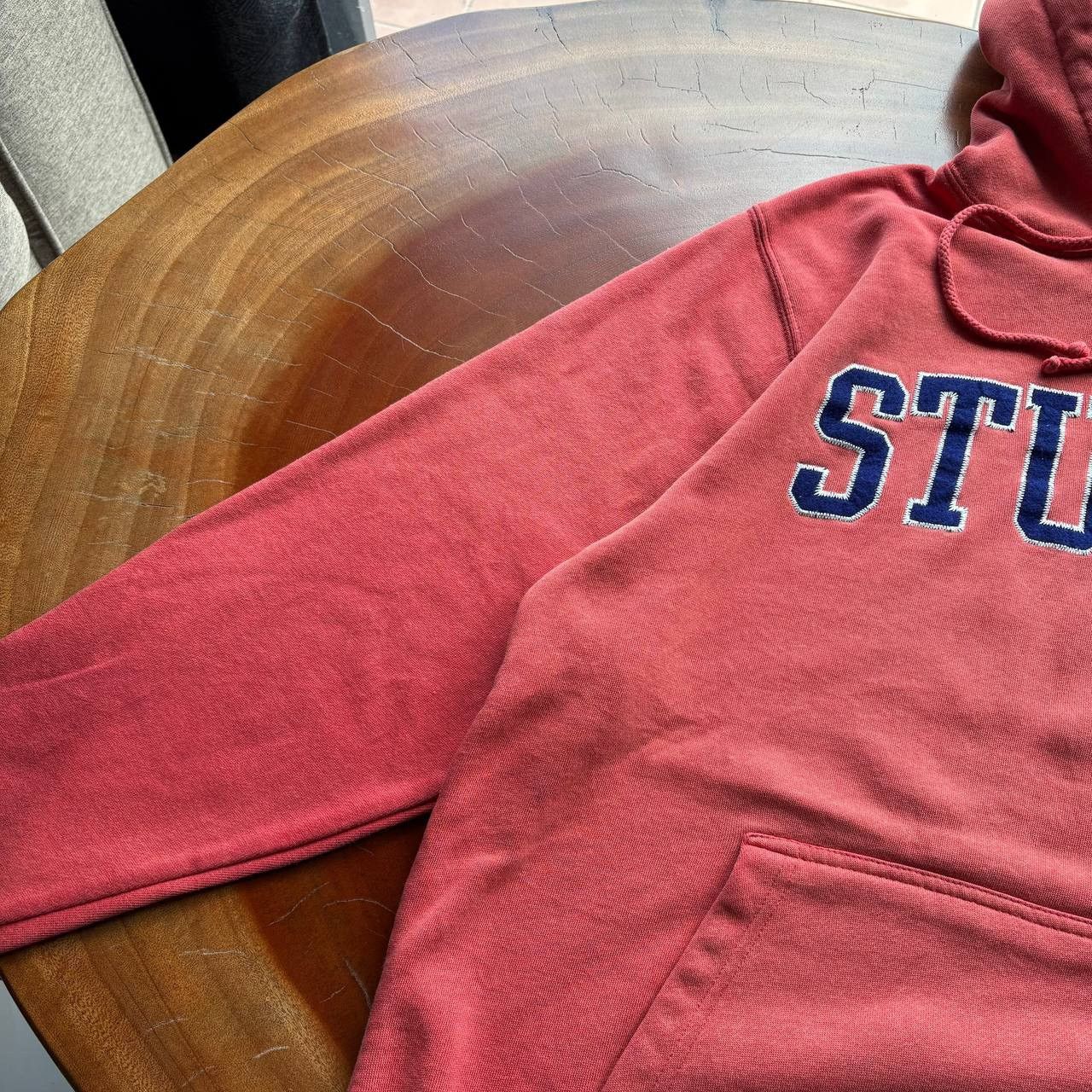 Stussy Y2K 04-06 Stussy Arch Sunfaded Salmon Colored Hoodie Size US L / EU 52-54 / 3 - 6 Thumbnail
