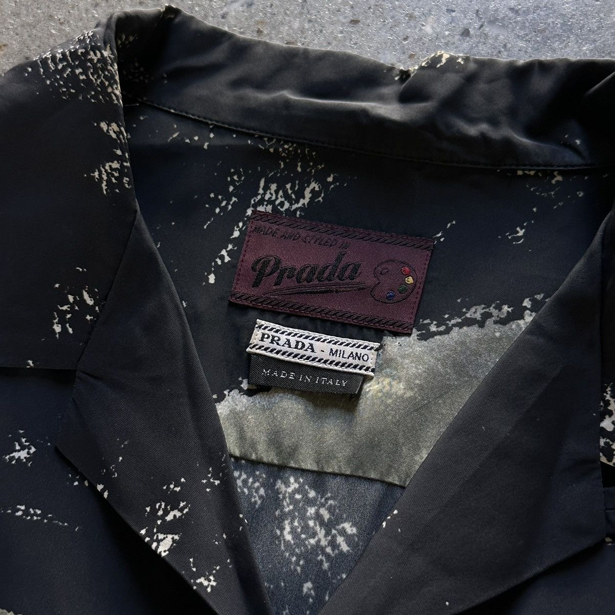 Prada SS17 Wine Bottle Painting Viscose Bowling Shirt Size US L / EU 52-54 / 3 - 3 Thumbnail
