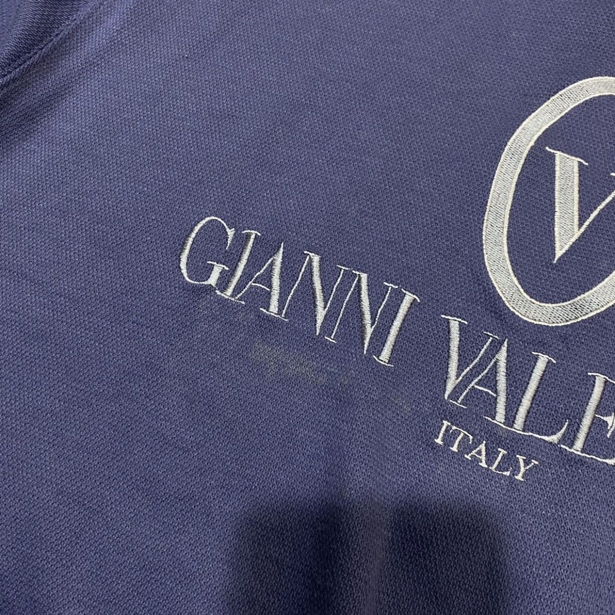 Gianni Valentino Vintage 90s GIANNI VELENTINO Big Logo Sweatshirt Size M Size US M / EU 48-50 / 2 - 8 Thumbnail