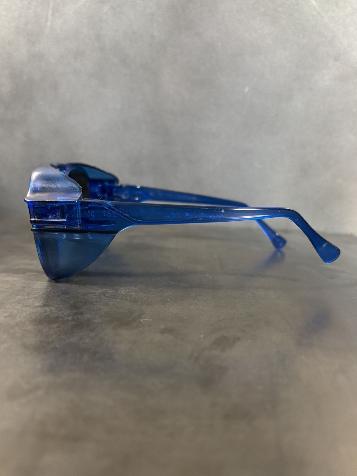 Vintage 1980s Vintage Sunglasses Safety Oversized Goop Aviator Blue Size ONE SIZE - 6 Thumbnail