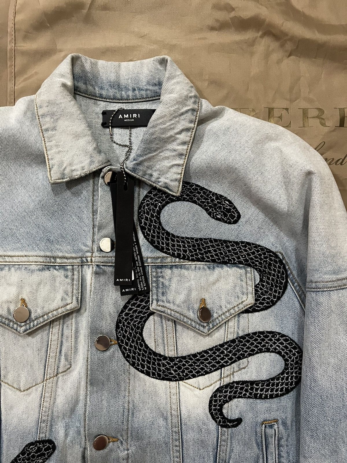 Amiri AMIRI - Oversized Distress Denim Trucker Jacket size M $3000 Size US M / EU 48-50 / 2 - 2 Thumbnail