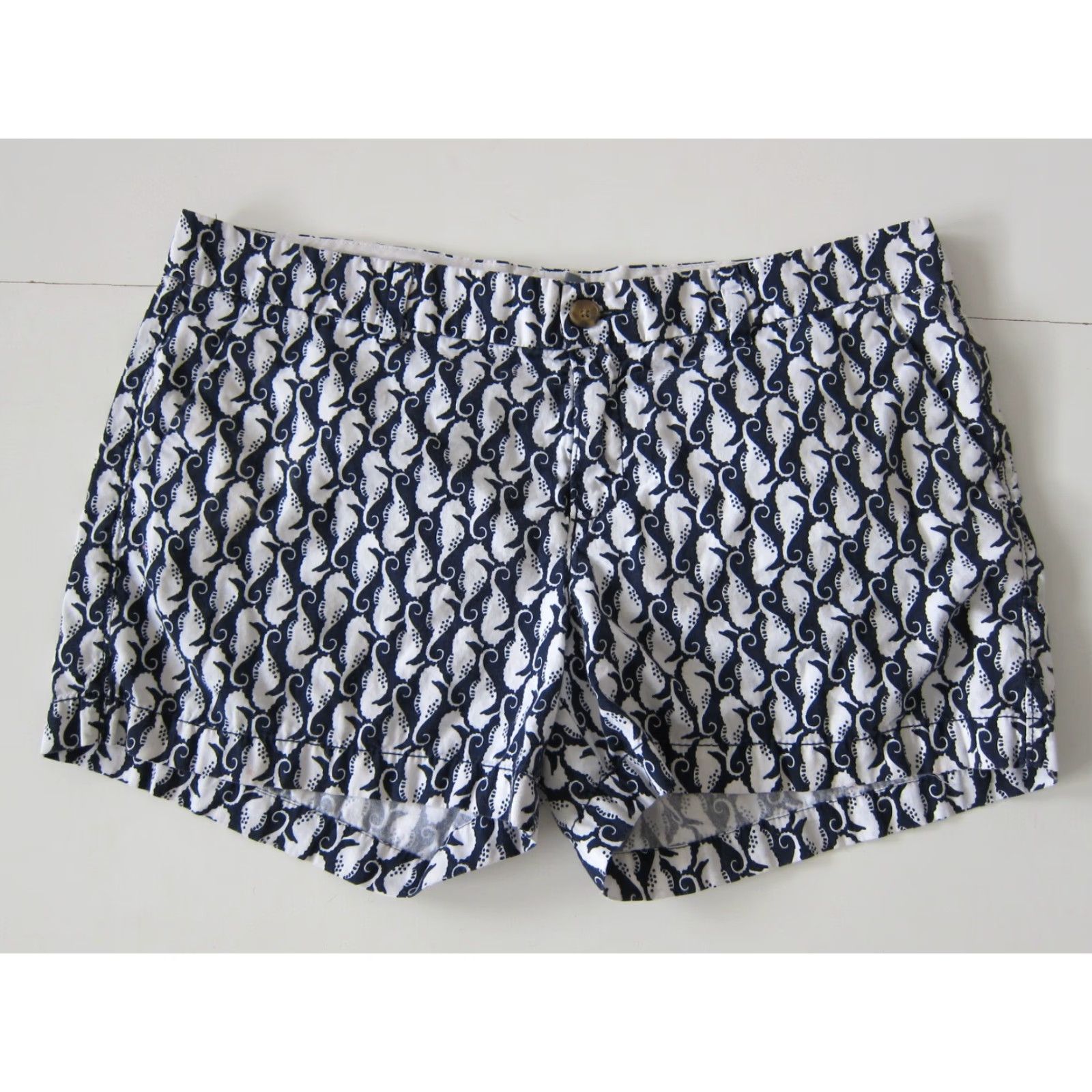Old Navy Old Navy Women Short Chino Pocket Sea Horse Blue White 100% Cotton Size 12 Size 34" / US 12 / IT 48 - 8 Thumbnail