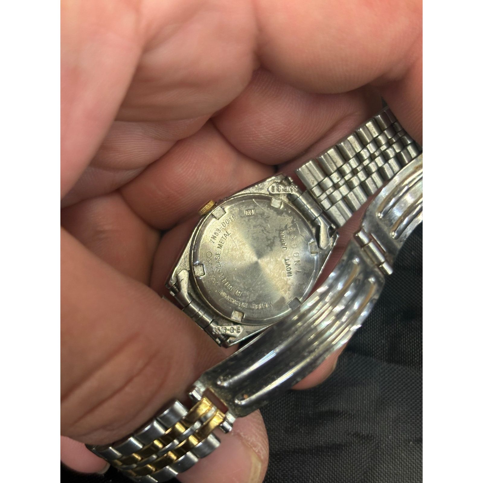 Seiko Seiko 7N83-0011 2-Tone Day/Date Womens Watch! New Battery! Size ONE SIZE - 9 Thumbnail