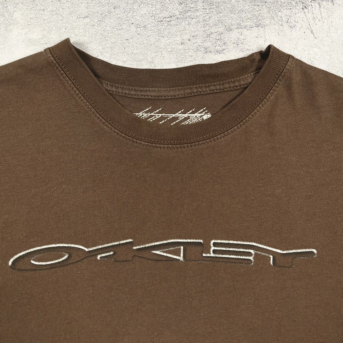 Oakley Vintage Oakley Software big logo brown tee 2000’s Size US S / EU 44-46 / 1 - 3 Thumbnail