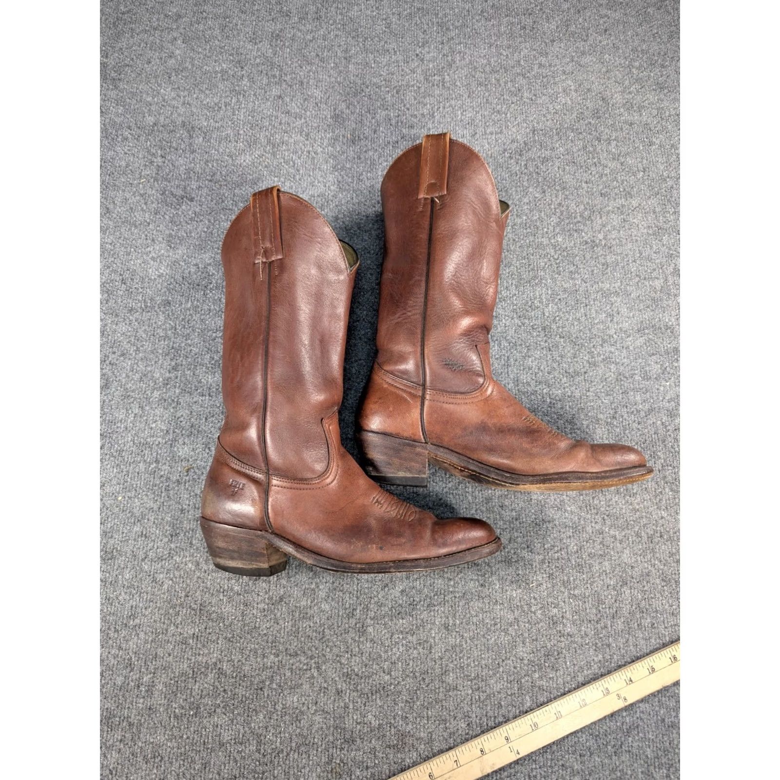 Frye VINTAGE Frye Boots Brown Leather USA 2350 Western Cowboy Mens 9 D Boots Brown Leather Western Cowboy Mens 9 D Size US 9 / EU 42 - 4 Thumbnail