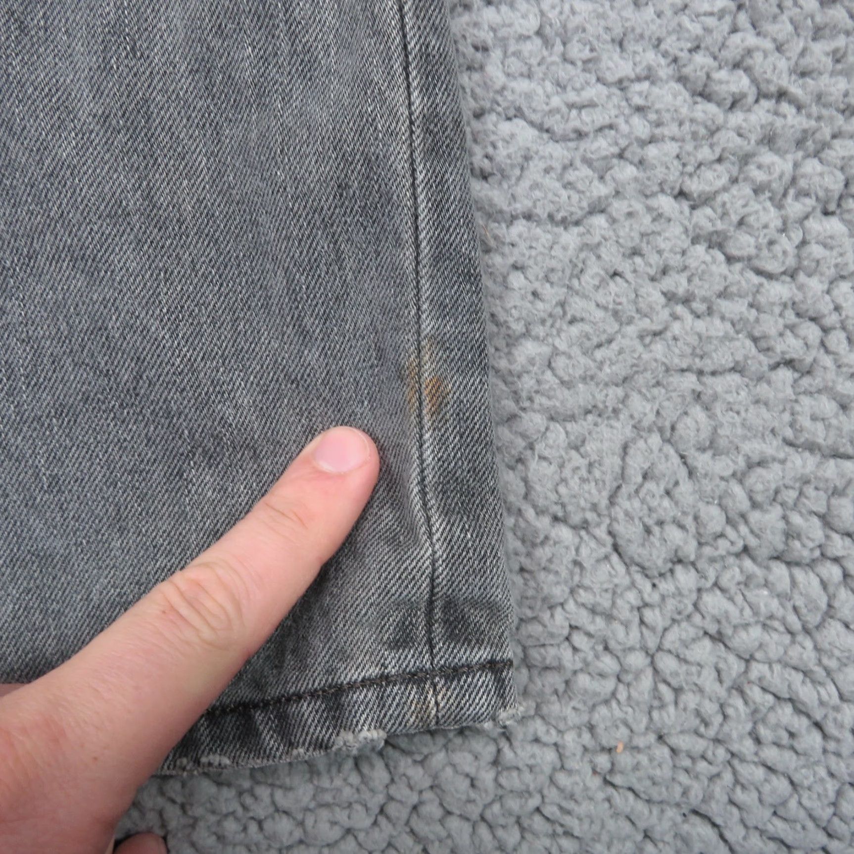 Diesel Diesel Jeans Mens 33x34 Thavar Slim Skinny Distressed Grey MADE IN ITALY Jeans Mens 33x34 Thavar Slim Skinny Distressed Grey 0886B MADE IN ITALY Size US 33 - 4 Thumbnail