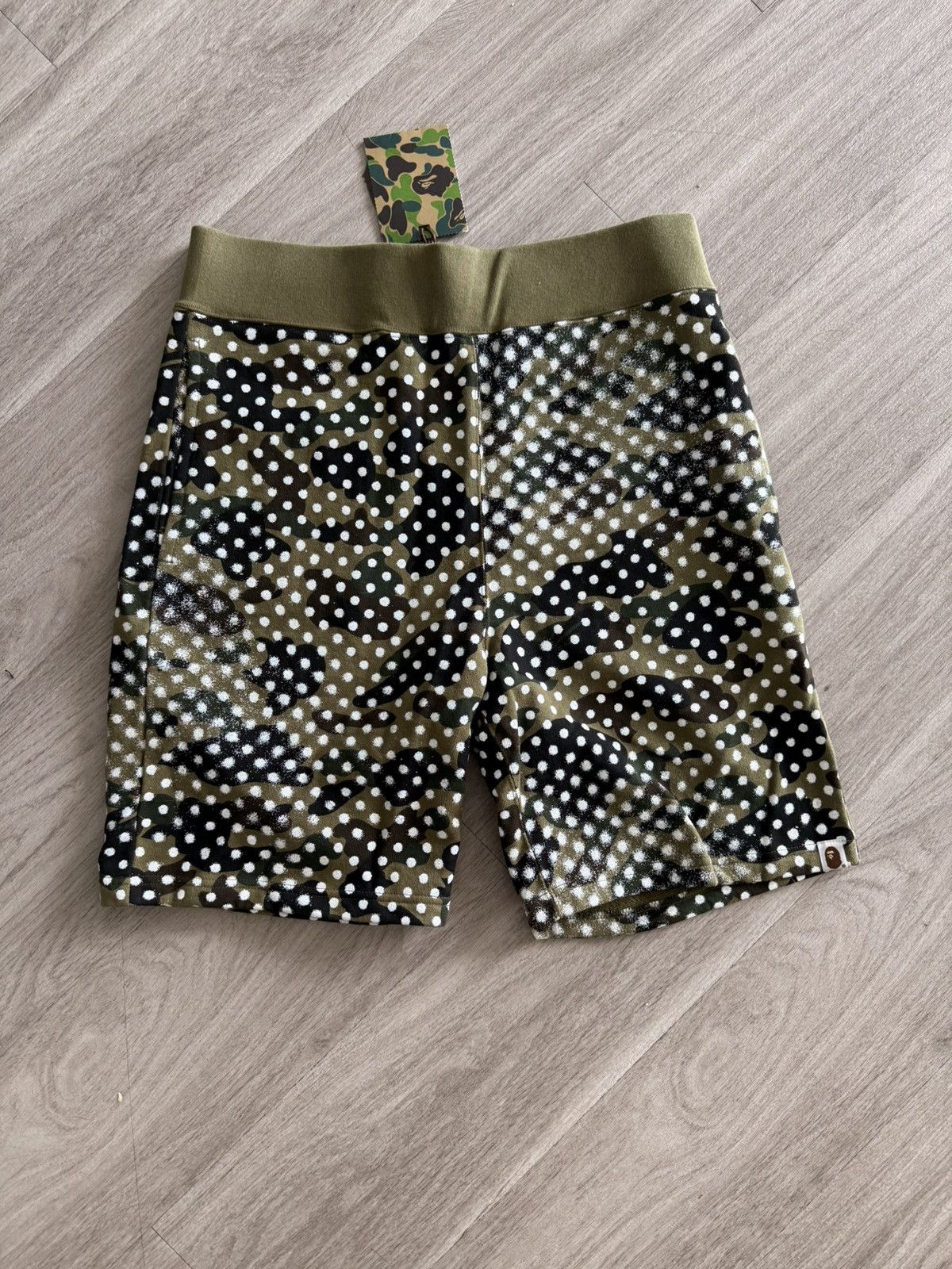Bape Bape 30th anniversary polka dot shorts Size US 32 / EU 48 - 1 Thumbnail