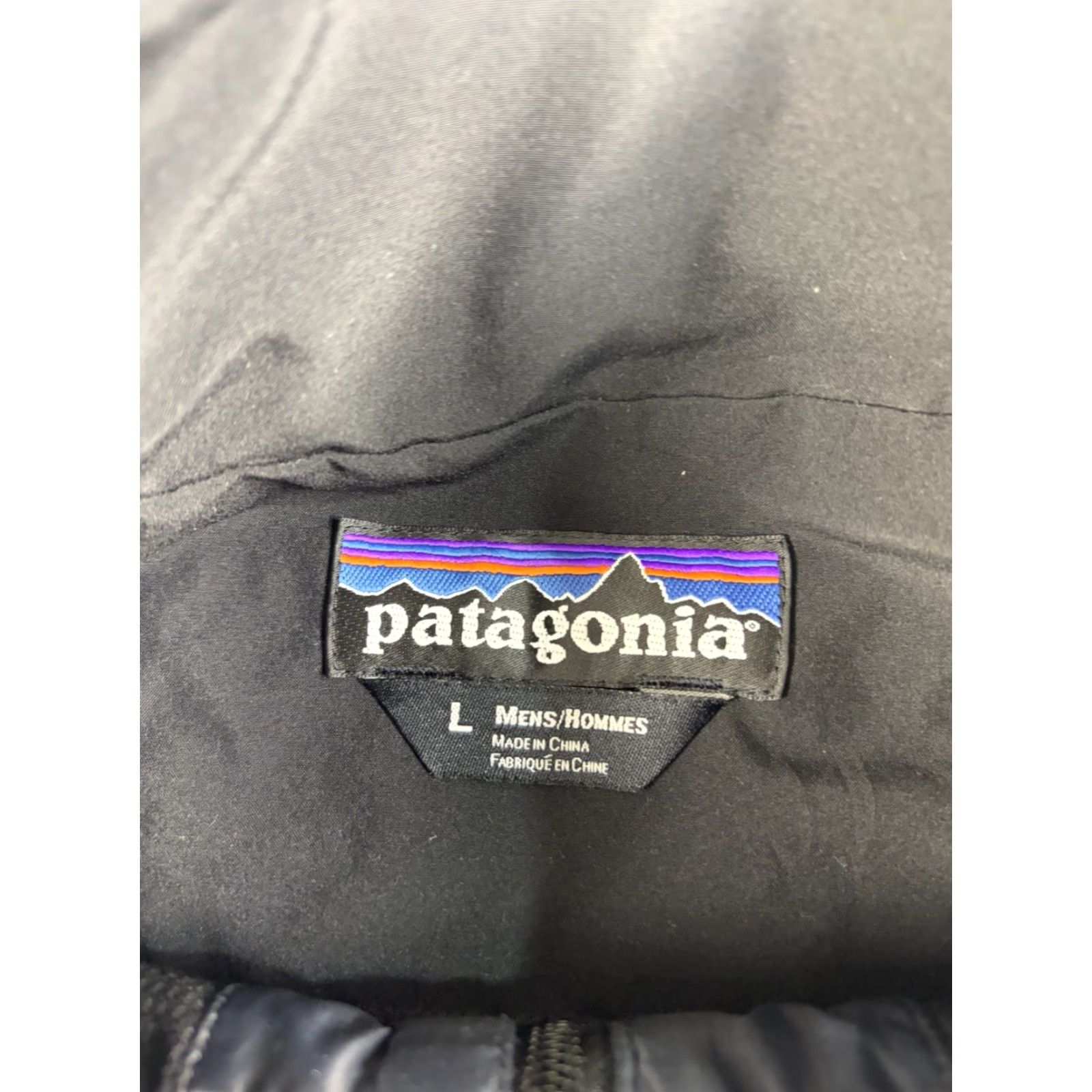 Patagonia Patagonia Jacket Men L Black Full Zip Windbreaker Outdoor Hiking Outdoorwear L Mens Size US L / EU 52-54 / 3 - 3 Thumbnail
