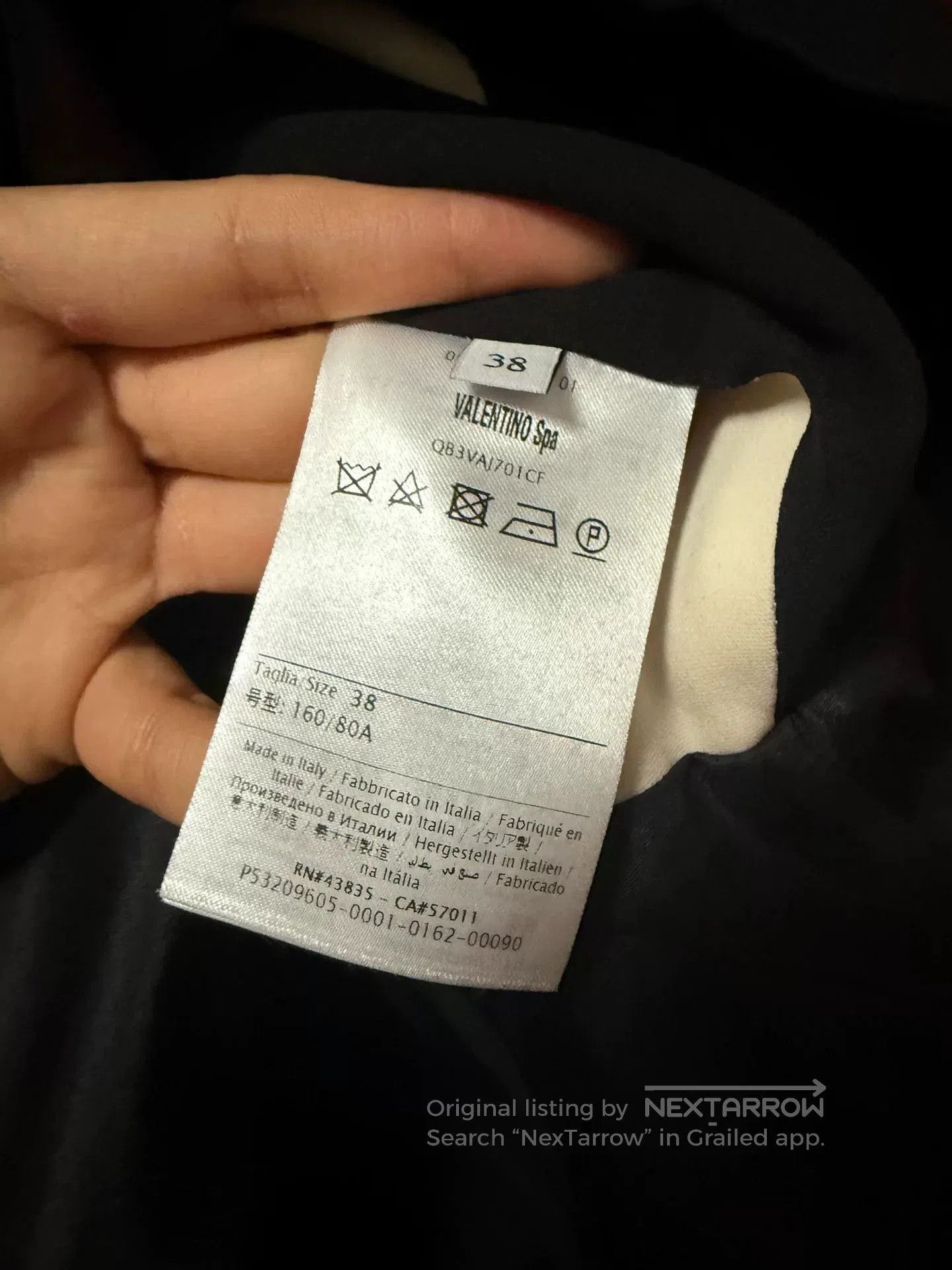 Valentino Valentino Formal Dress. Size US 34 / EU 50 - 3 Thumbnail