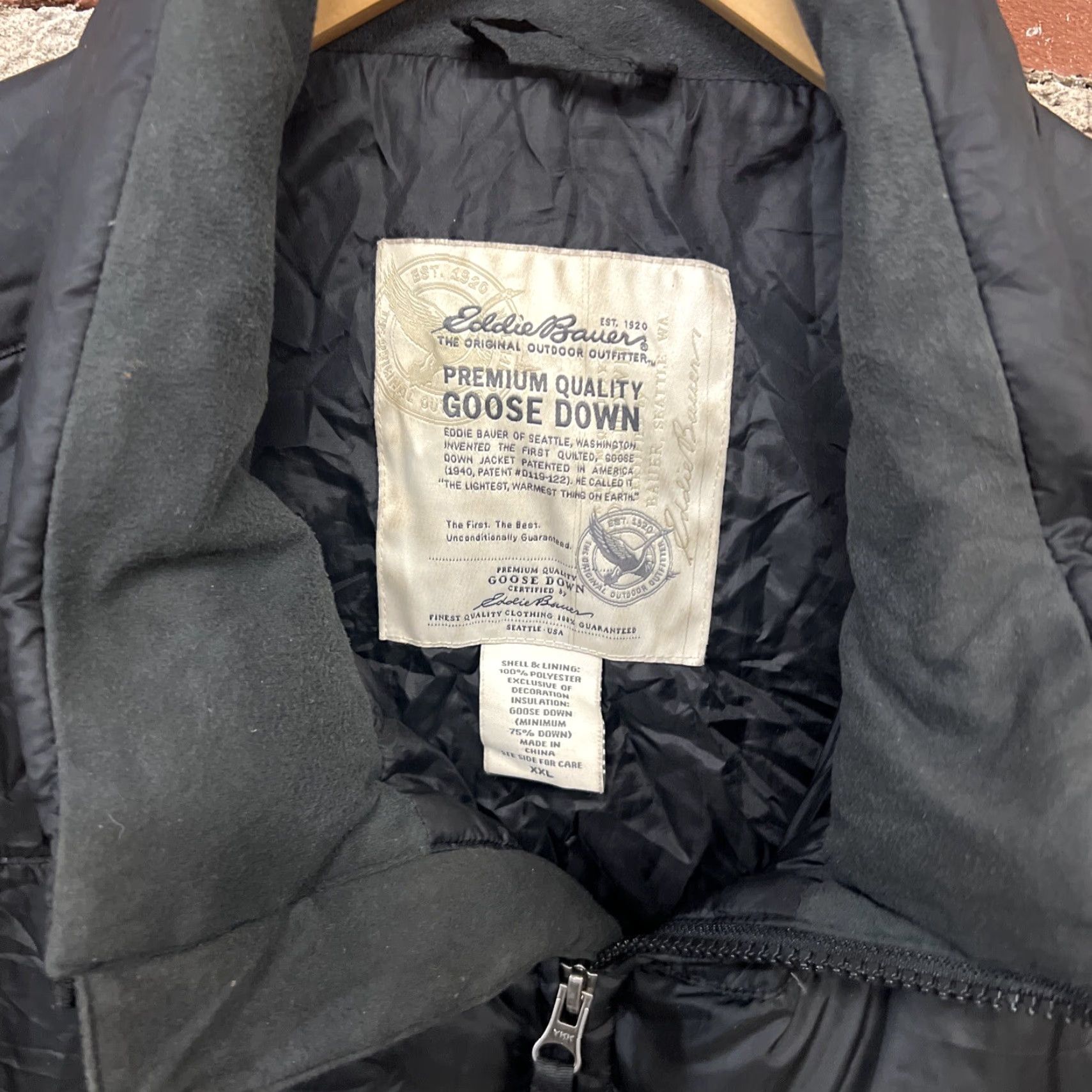 Eddie Bauer VEST Eddie Bauer Goose Down Quilted Black Puffer Vest Men’s XXL Down Filled Quilted Full Zip Stand-Up Collar Size US XXL / EU 58 / 5 - 2 Thumbnail