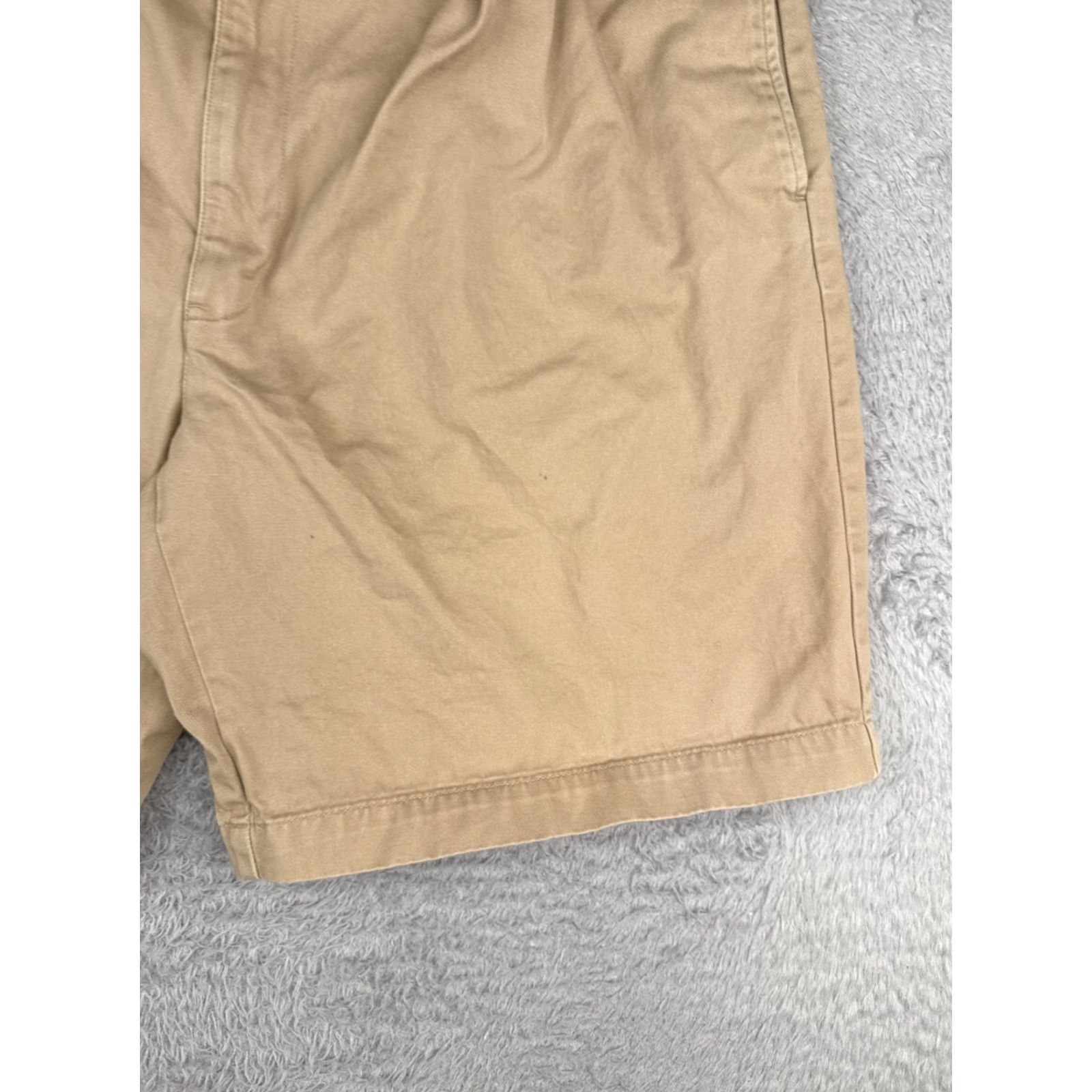 Polo Ralph Lauren Polo Ralph Lauren Shorts Men 40 Beige Pleated Bermuda Twill Cotton 100% Classic Fit Zip Pockets Logo 40x9 Casual Bermuda Shorts Mens Size US L / EU 52-54 / 3 - 3 Thumbnail