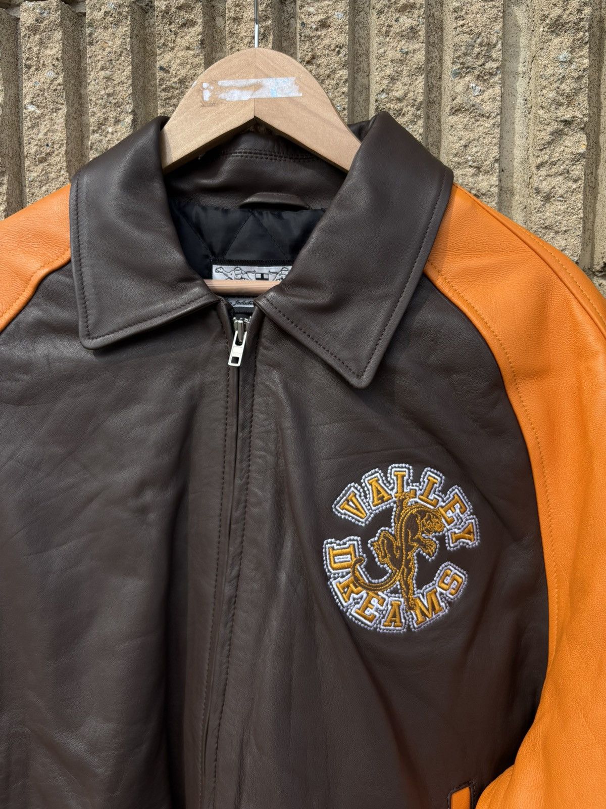 Vale Vale Forever Valley Dream Aubrey Bomber jacket leather Size US M / EU 48-50 / 2 - 4 Thumbnail