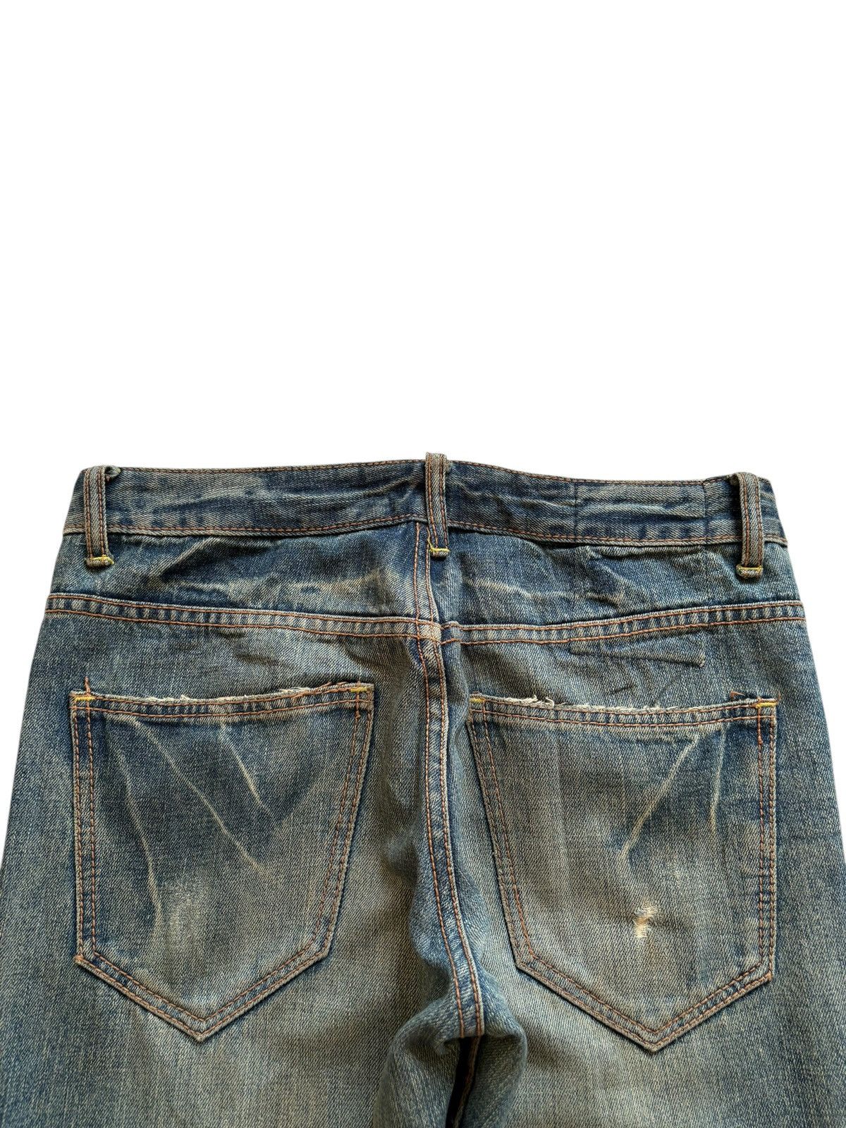 Japanese Brand Vintage Japanese Brand Rusty Mud Wash Ripped Jeans Size US 31 - 8 Thumbnail