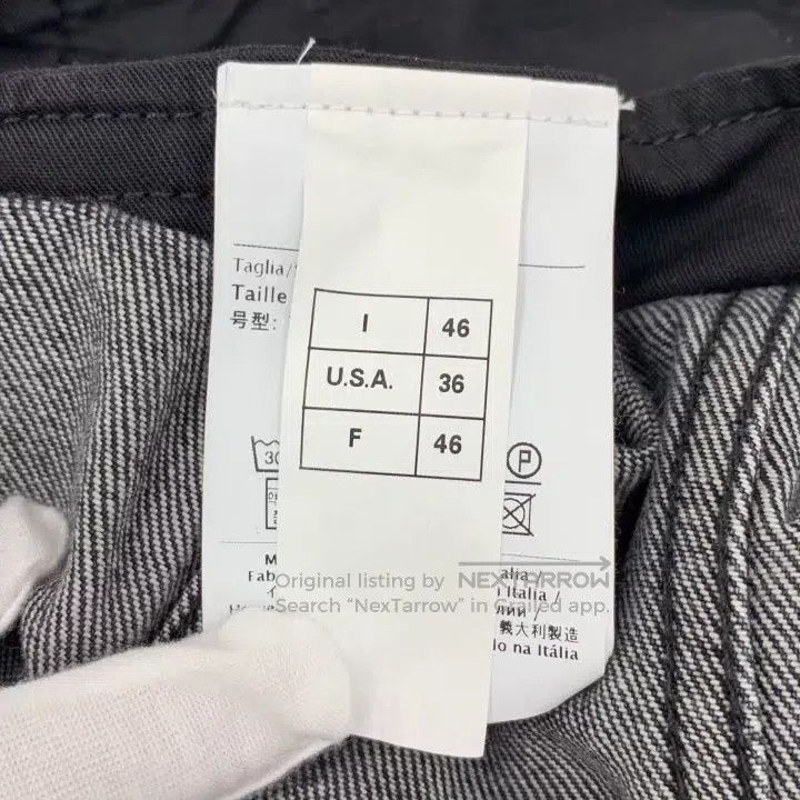 Valentino Valentino Black logo-print cotton lapel long-sleeved denim Size US S / EU 44-46 / 1 - 7 Thumbnail