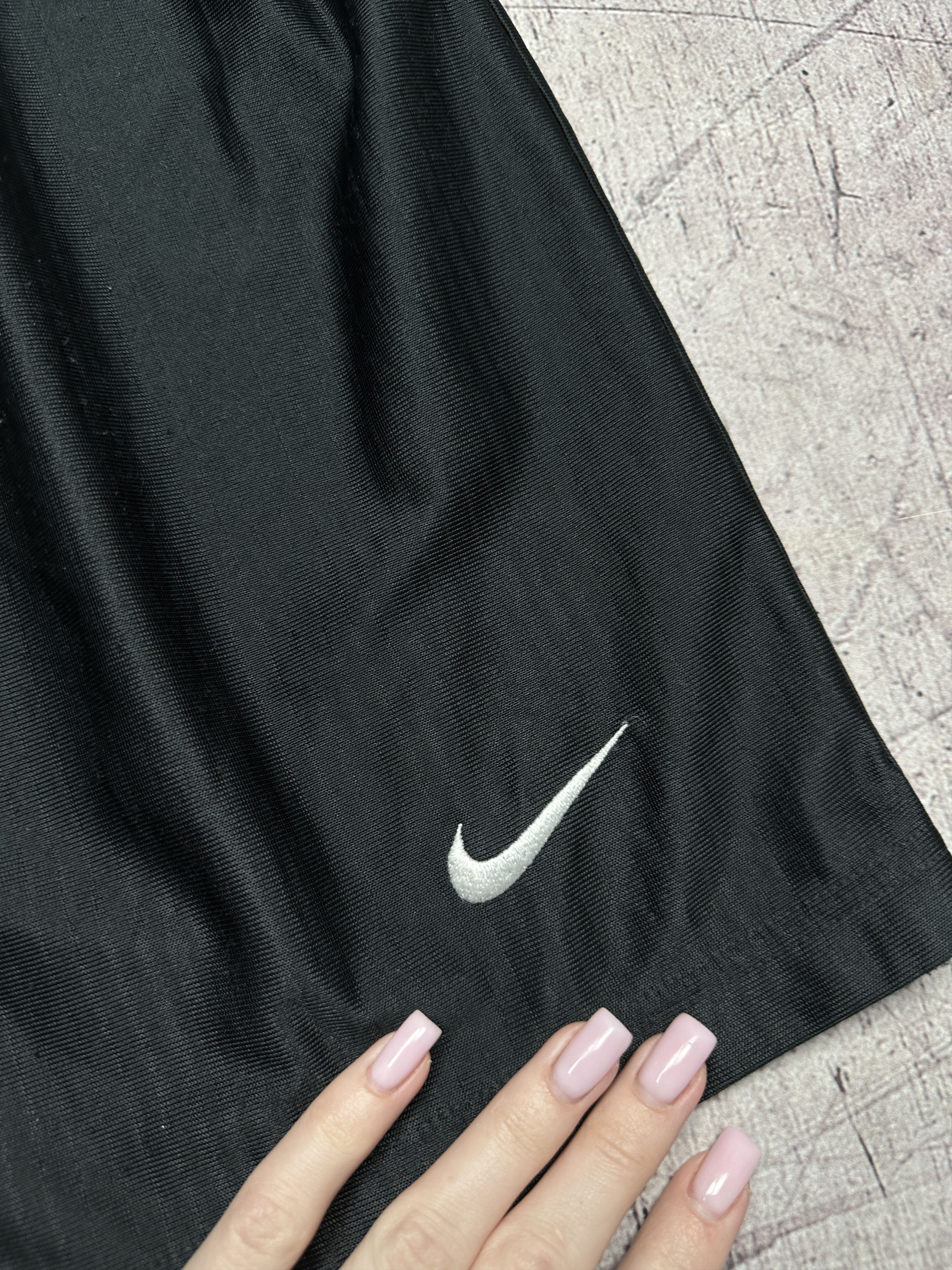 Nike Nike Vintage Dri Fit Mens Shorts Size US 34 / EU 50 - 3 Thumbnail