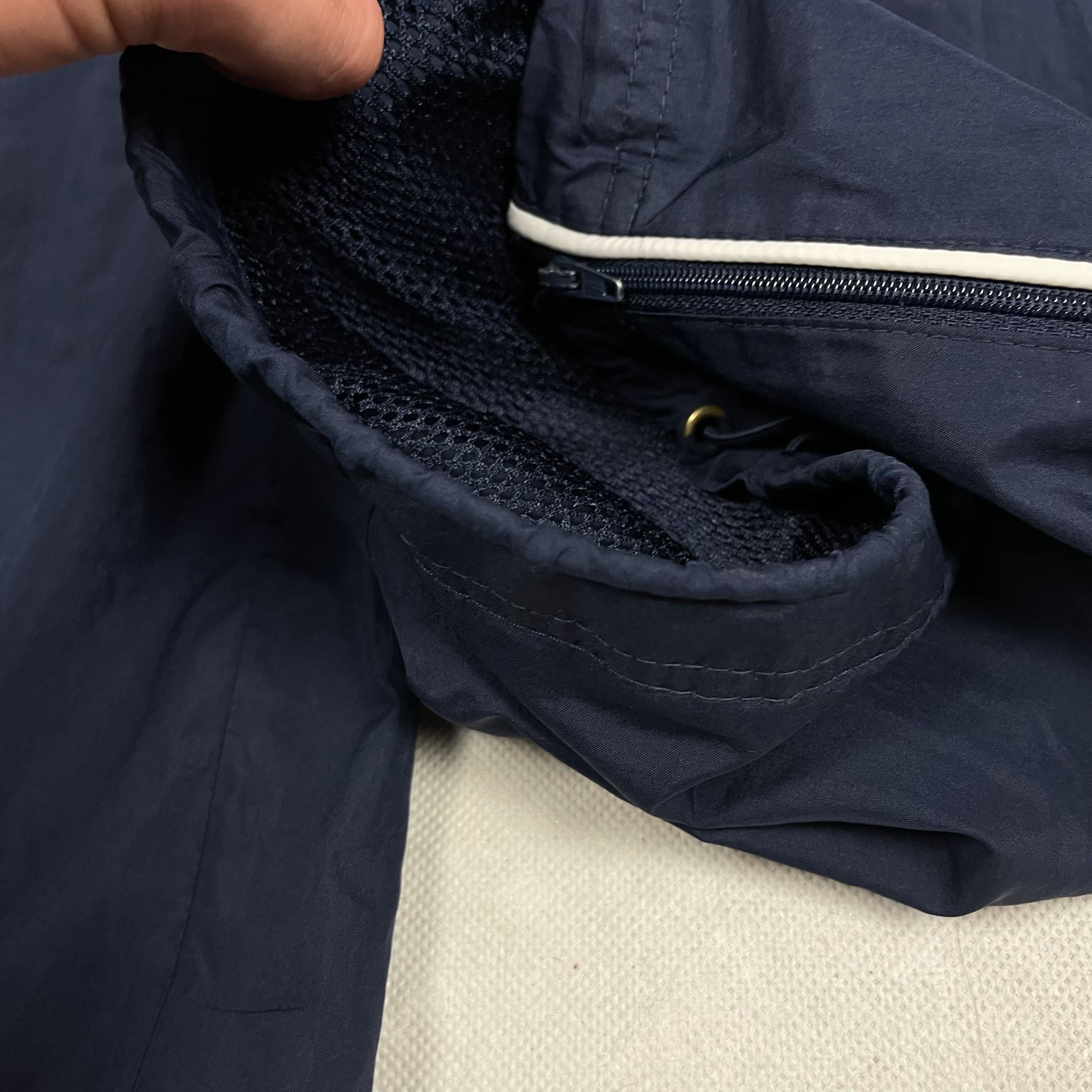 Nike Nike Men Navy High-Rise Ankle Zip Straight Track Pants Small Size US 30 / EU 46 - 9 Thumbnail