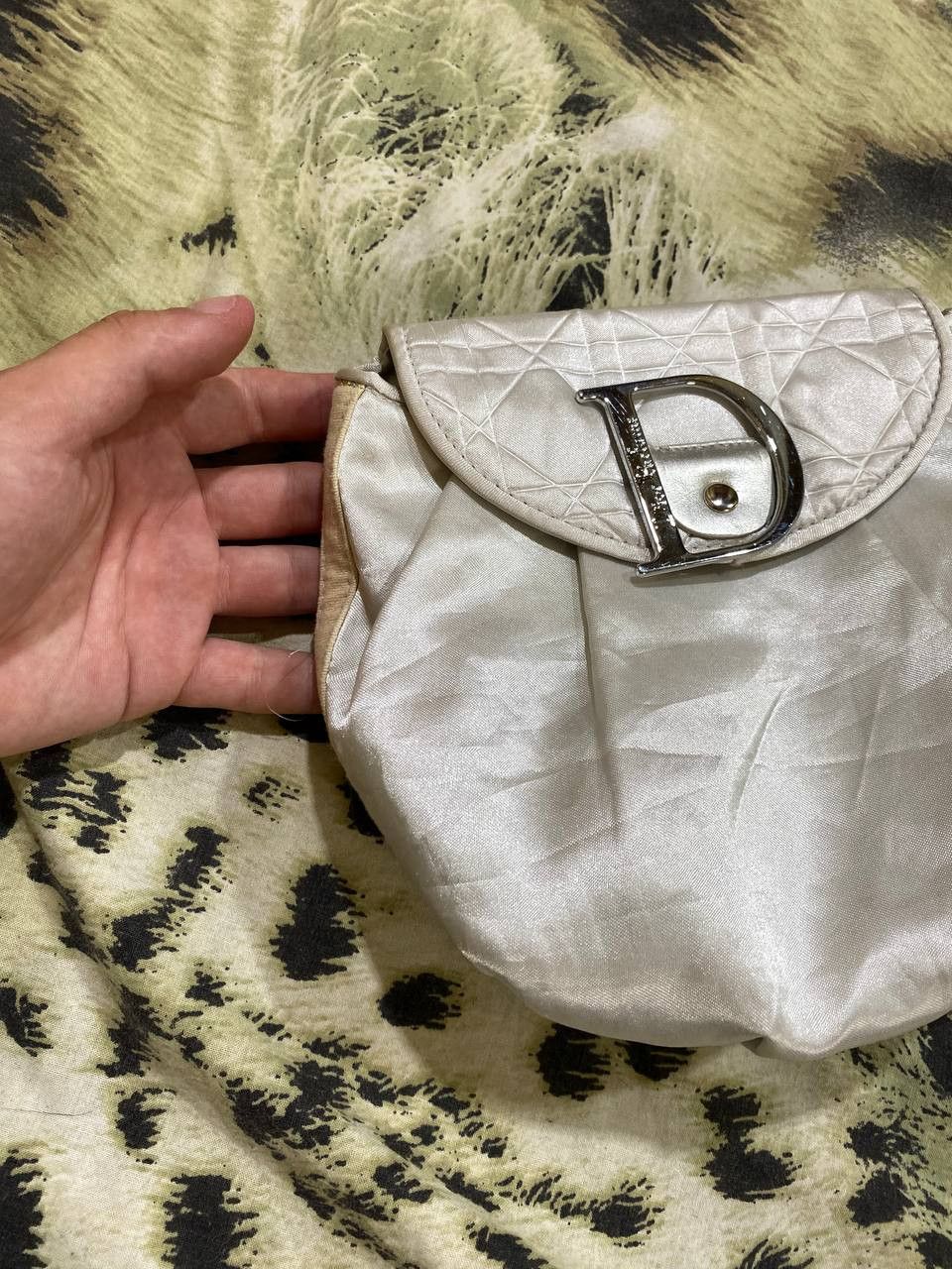 Dior Dior cosmetic small bag metallic logo pouch parfums Size ONE SIZE - 5 Thumbnail