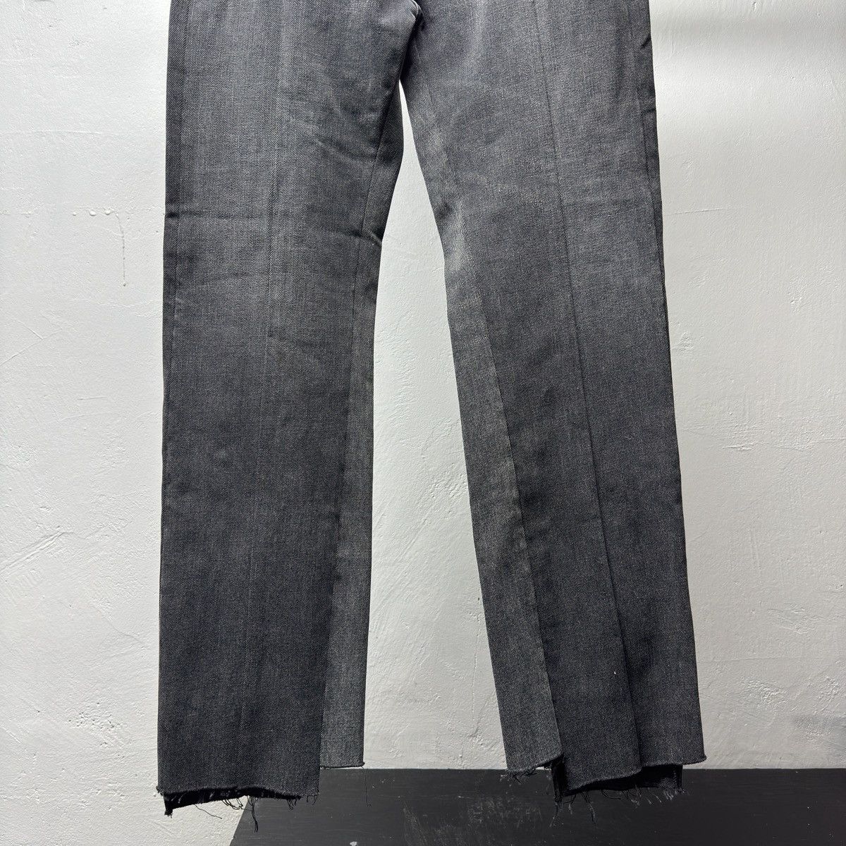 Maison Margiela Maison Margiela Reconstructed Denim Jeans Size 26" / US 2 / IT 38 - 5 Thumbnail