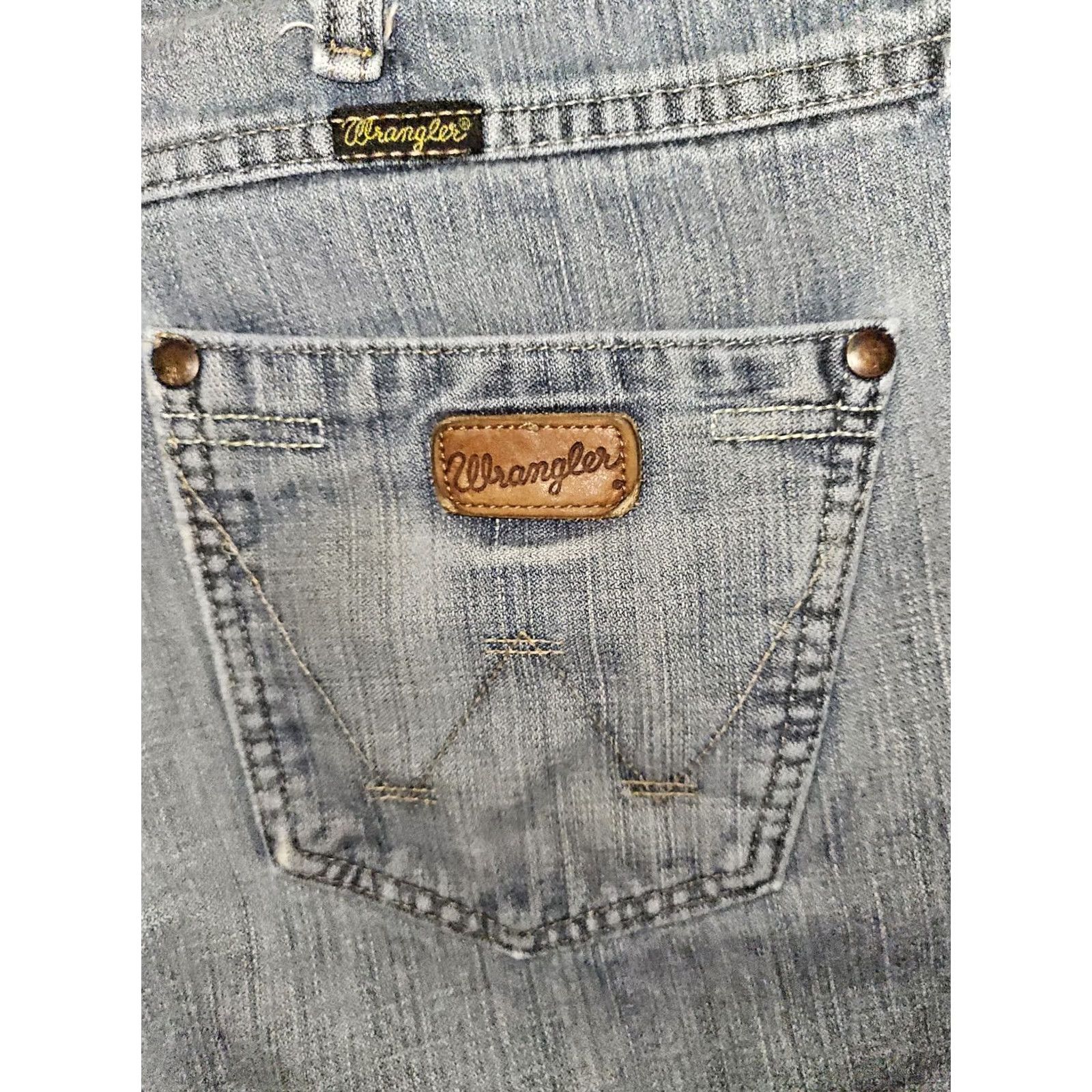 Wrangler VINTAGE Wrangler Bootcut Jeans Mens 34x36 Blue Denim Distressed Cowboy Western Size US 34 / EU 50 - 8 Thumbnail