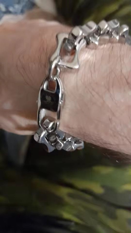 Japanese Brand 19 Cm Industrial Steel "Bones" Chain Bracelet Size ONE SIZE - 3 Thumbnail