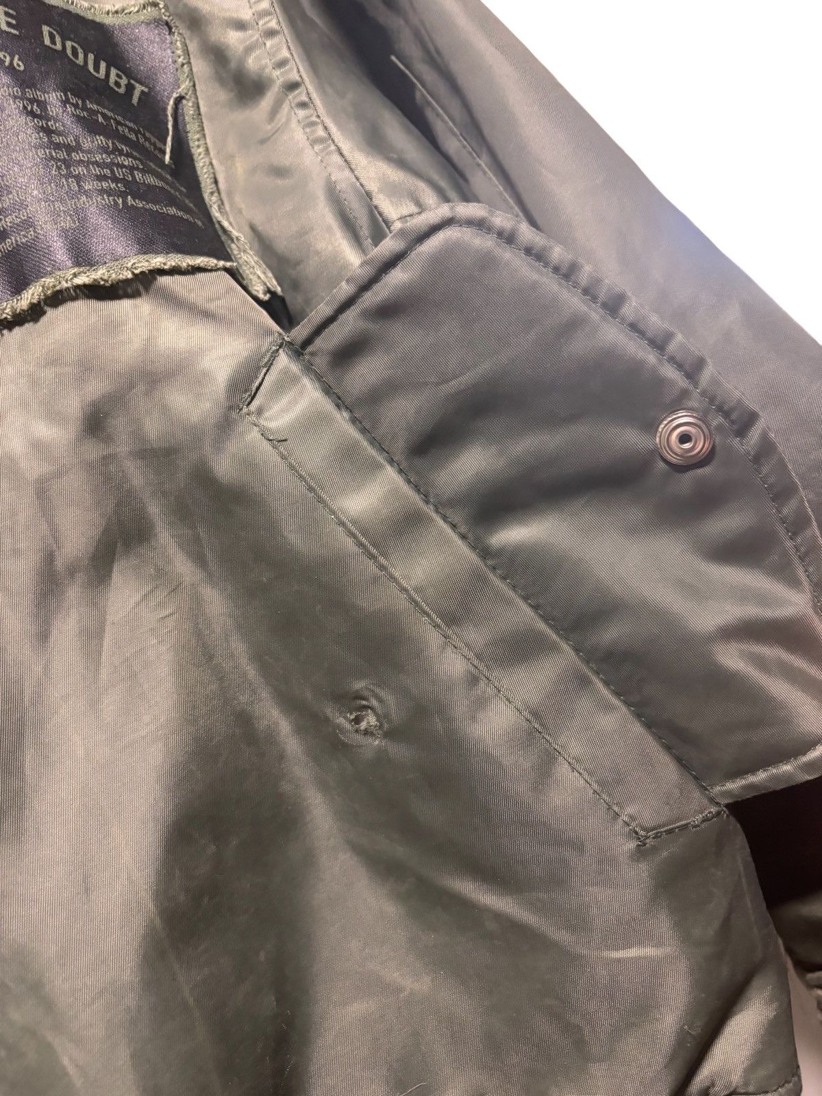 MadeWorn MadeWorn × Roc 96 Reasonable Doubt Military Bomber Jacket Size US S / EU 44-46 / 1 - 8 Thumbnail